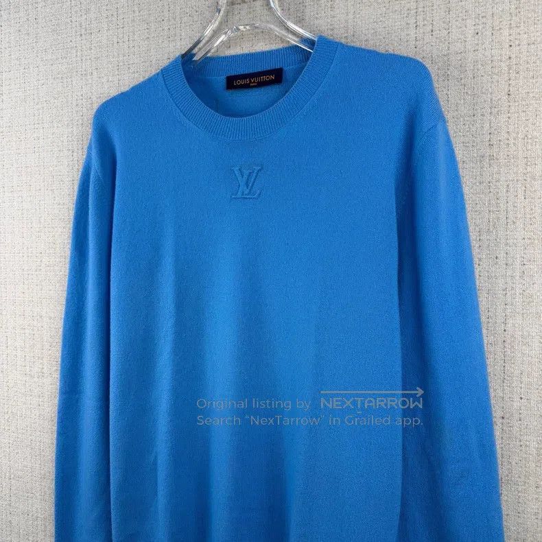 Louis Vuitton Louis Vuitton Solid embossed logo crewneck sweater Size US L / EU 52-54 / 3 - 2 Thumbnail