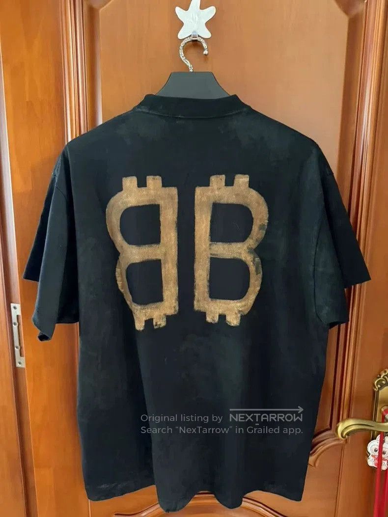 Balenciaga Balenciaga Bitcoin Short Sleeve T. Size US M / EU 48-50 / 2 - 2 Thumbnail