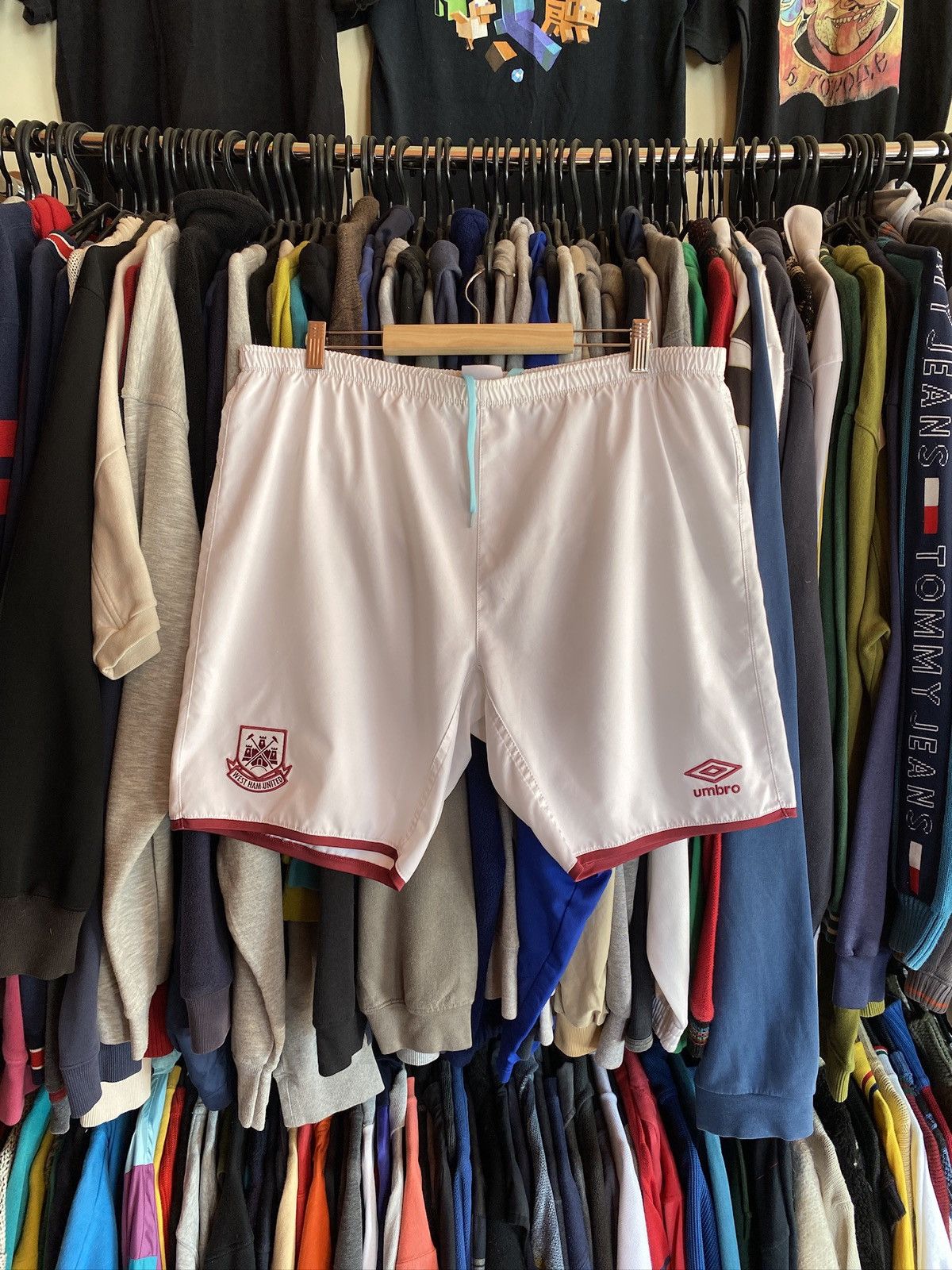 Umbro VINTAGE UMBRO WEST HAM UNITED SOCCER SHORTS Y2k Size US 34 / EU 50 - 1 Thumbnail