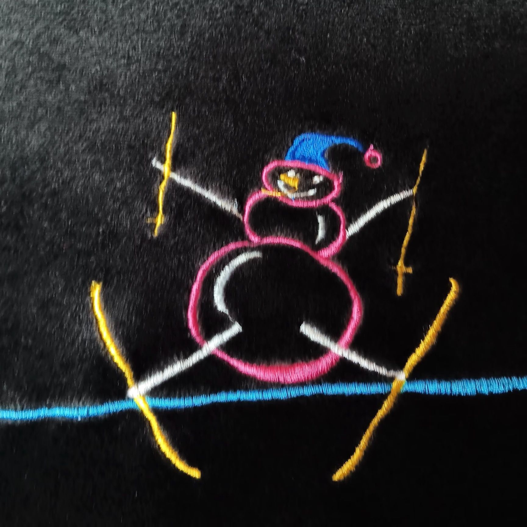 Velour VINTAGE Onque Women Sweatshirt Full Zip 2X Black Velour Snowmen Ski Sled Embroidered - Mens Size US XXL / EU 58 / 5 - 6 Thumbnail