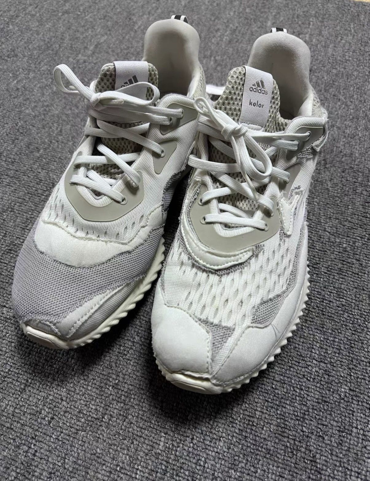 Adidas Adidas × Kolor Co-Branded mismatched Sneakers J37 Size US 9.5 / EU 42-43 - 3 Thumbnail