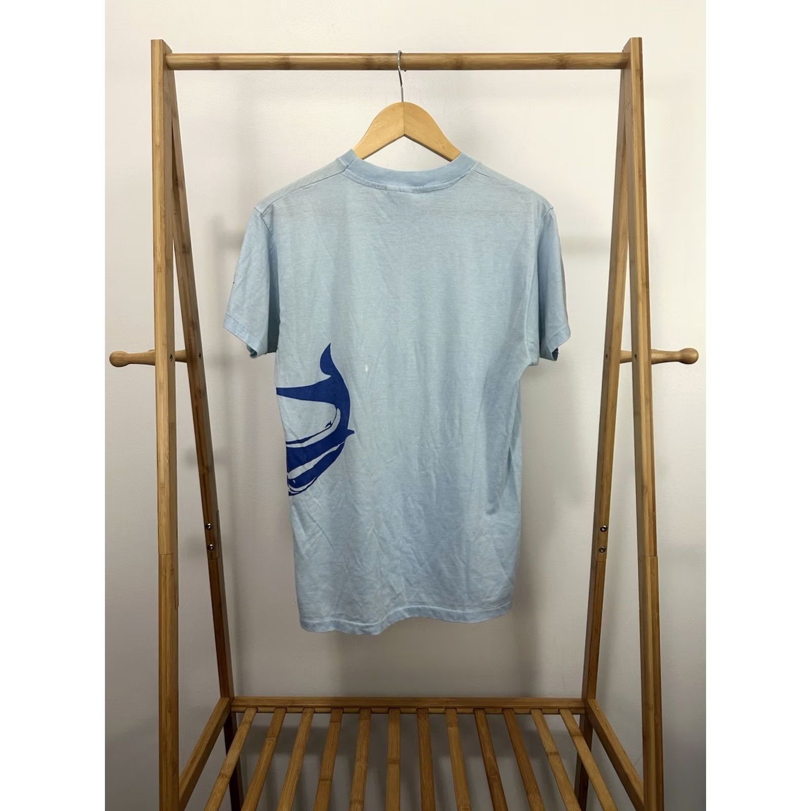 Hanes VINTAGE Hammerhead Shark Wrap Around Hanes 50/50 T-Shirt L Men Blue 80s 90s Burnout Thin Decade Shirt Mens Size US L / EU 52-54 / 3 - 2 Thumbnail