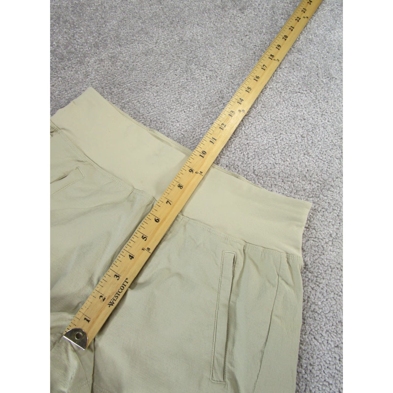 Athleta Athleta Shorts Womens 0 Beige Lightweight Ripstop Chino - Activewear, Casual, Travel - Regular Size 0 - Beige - lightweight, hiking, walking - Womens Size 25" / US 0 / IT 36 - 5 Thumbnail