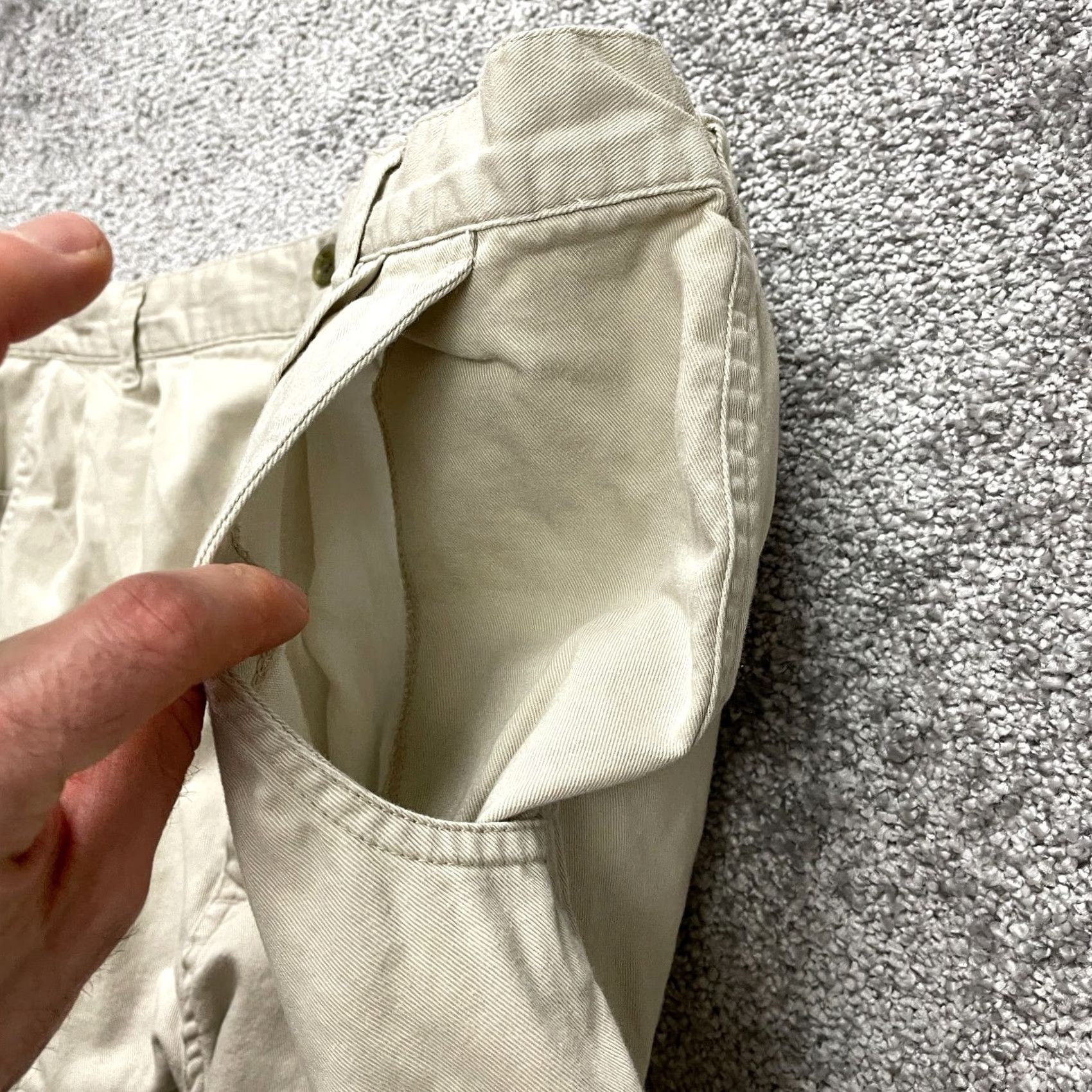 Vintage Unbranded Bermuda Shorts Womens 18 Light Beige Khaki Cotton Casual Pockets Size 40" / US 18 - 7 Thumbnail