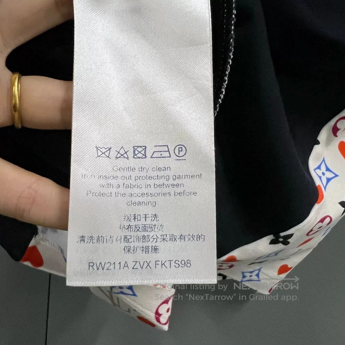 Louis Vuitton louis vuitton love print logo short sleeve tee. Size L / US 10 / IT 46 - 3 Thumbnail