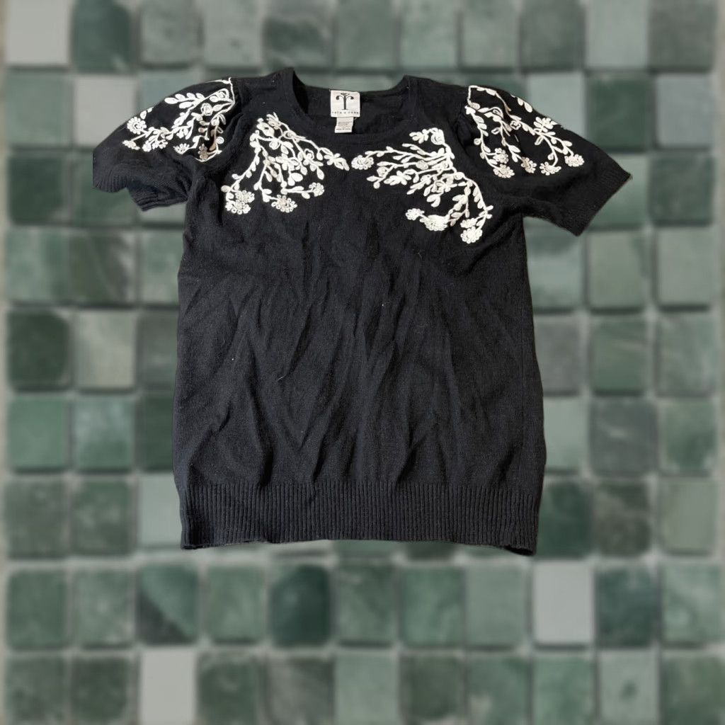 Vintage Rain & Rose Top Womens XS Black Short Sleeve Floral Blouse Size XS / US 0-2 / IT 36-38 - 1 Thumbnail
