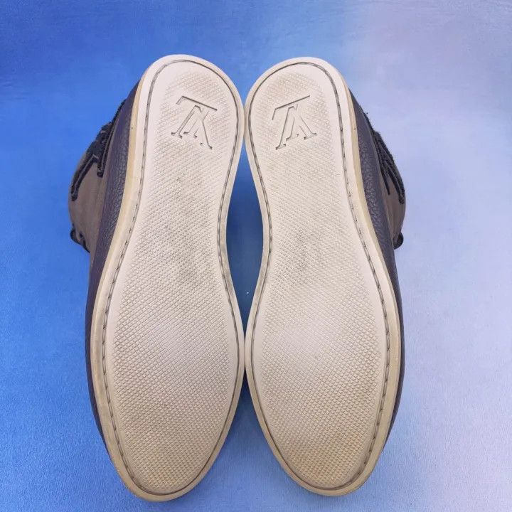 Louis Vuitton Louis Vuitton Brown High-Top Sneakers for Men -2508 Size US 9.5 / EU 42-43 - 3 Thumbnail