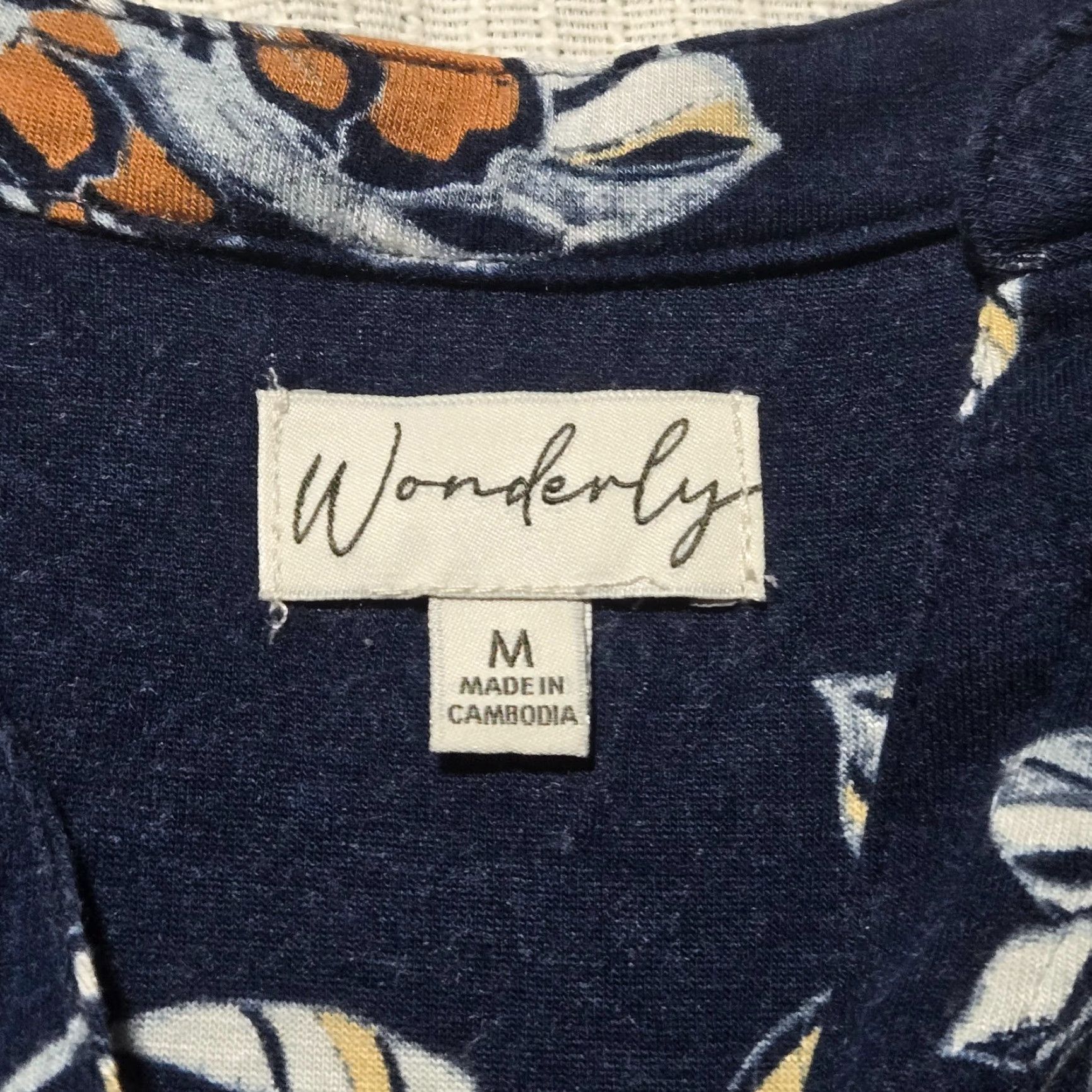 Vintage Wonerdfly Blue Floral Shirt Adult Women's M Medium Long Sleeve Scoop Neck Knit Blouse Tunic Flower Pattern Mens? Girls? Wait end: Women Size M / US 6-8 / IT 42-44 - 3 Thumbnail