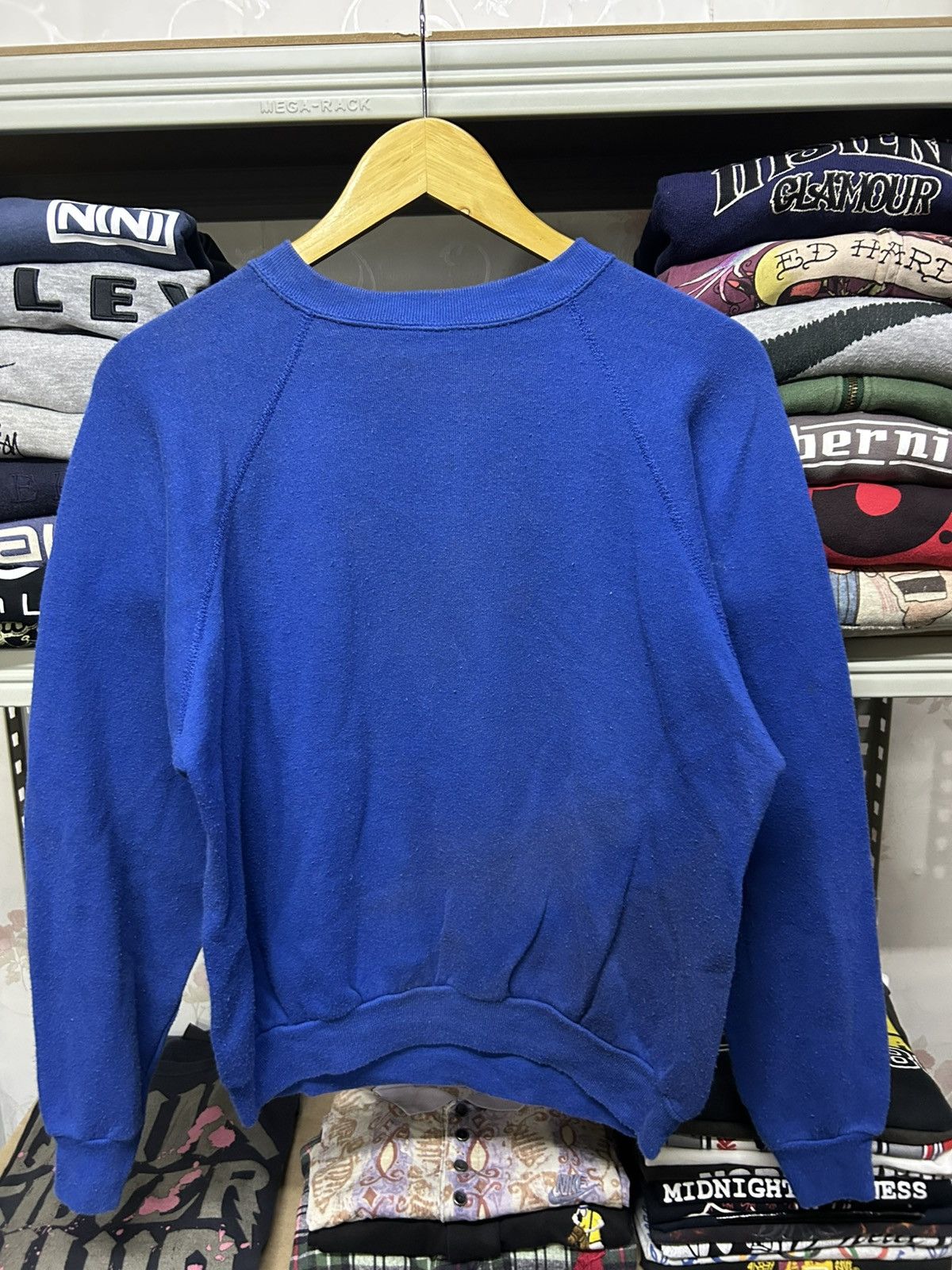 Cartoon Network × Peanuts × Vintage Vintage snoopy hockey stick crewneck Size US S / EU 44-46 / 1 - 3 Thumbnail