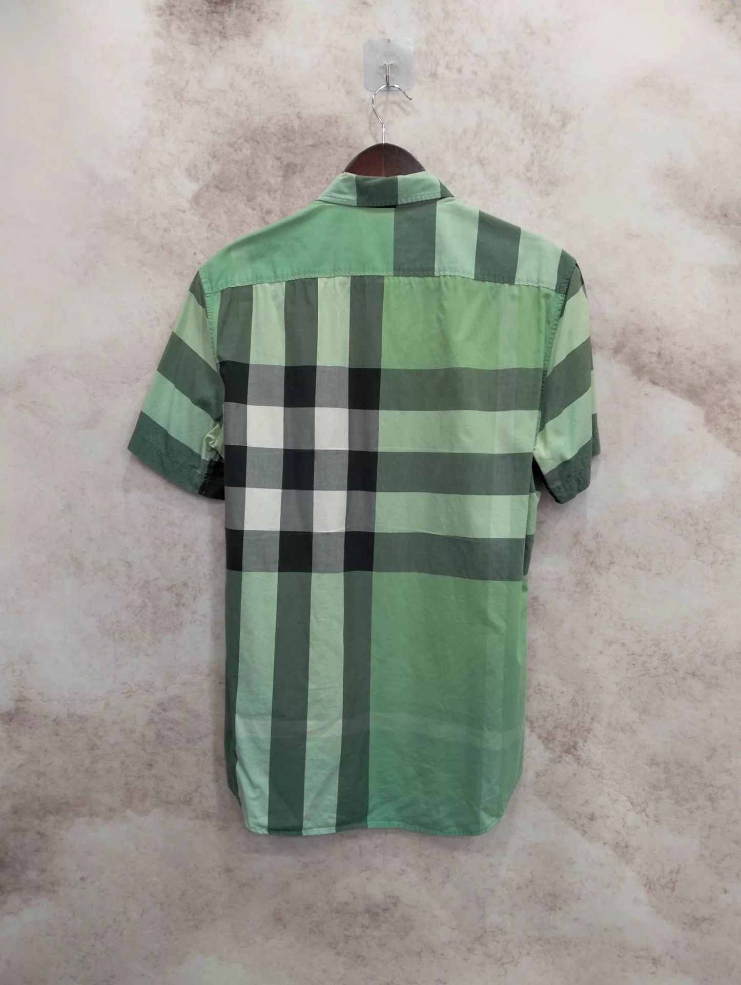 Burberry Burberry Green Check short sleeve shirt S Size US S / EU 44-46 / 1 - 2 Thumbnail