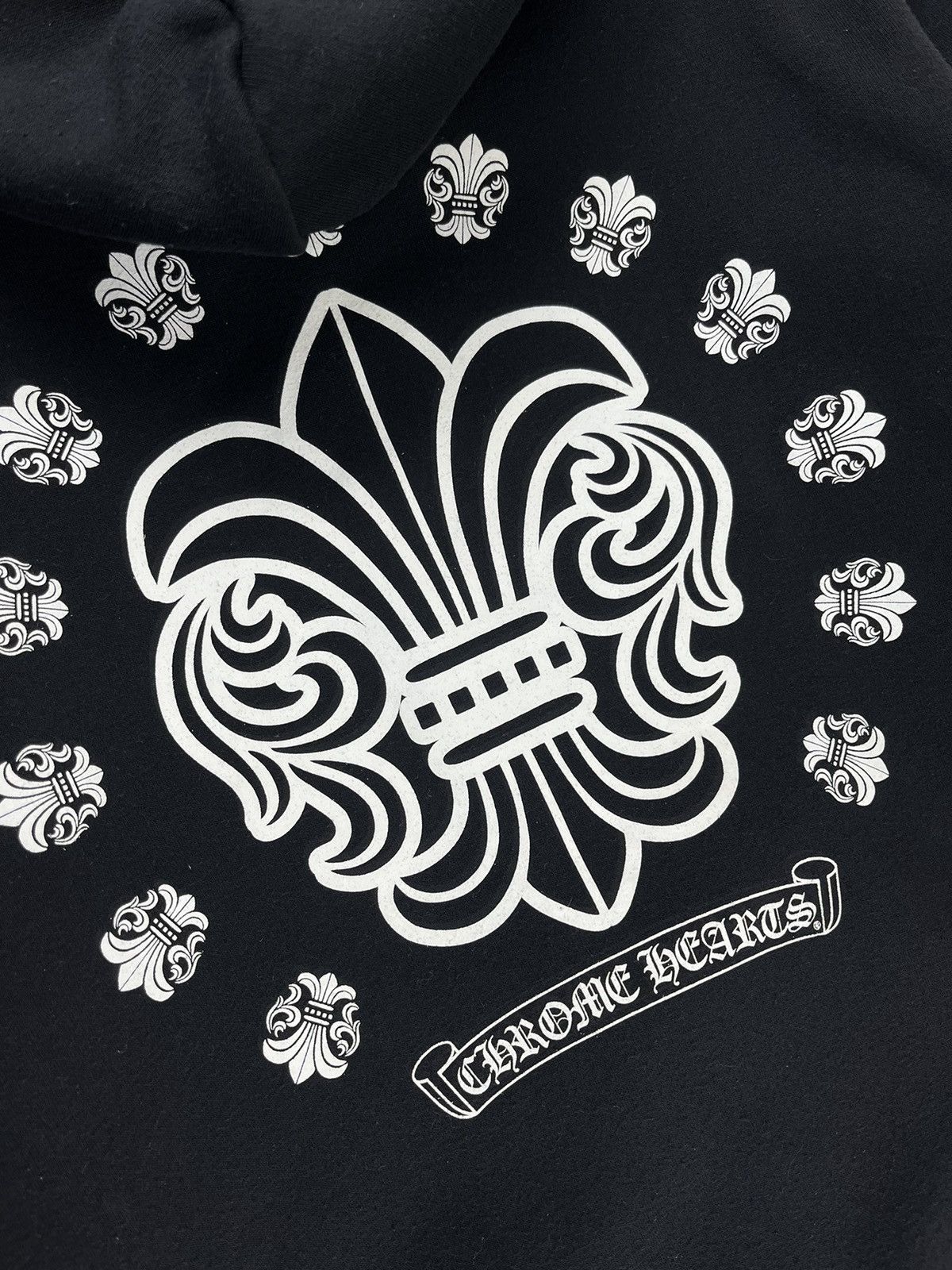 Chrome Hearts Chrome Hearts Vintage Fleur Logo Heavy Thermal Zip Up Hoodie Size US M / EU 48-50 / 2 - 3 Thumbnail