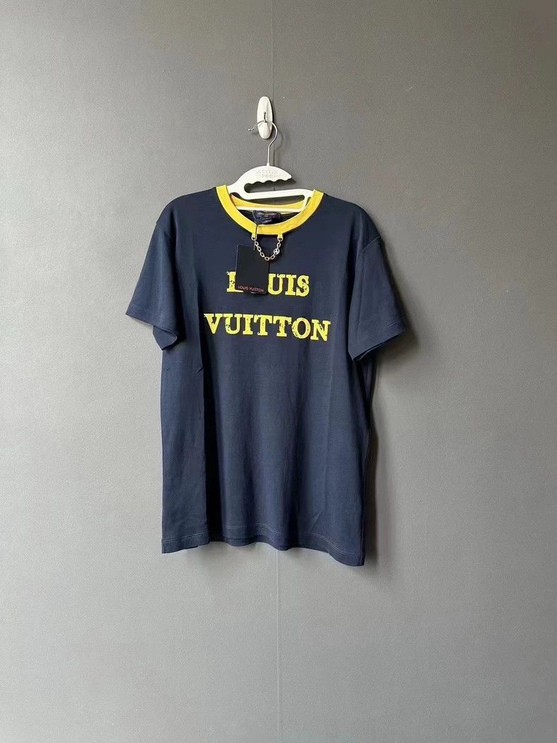 Louis Vuitton Louis Vuitton Dark Blue Chain Short Sleeve 2501-Nextarrow Size US S / EU 44-46 / 1 - 1 Thumbnail