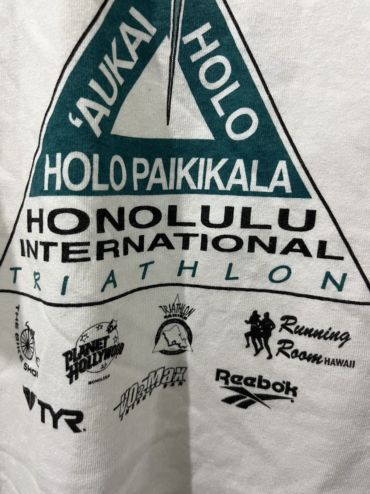 Reebok Vintage 90s HONOLULU MARATHON By Reebok Embroidered Logo Tee Size US M / EU 48-50 / 2 - 3 Thumbnail