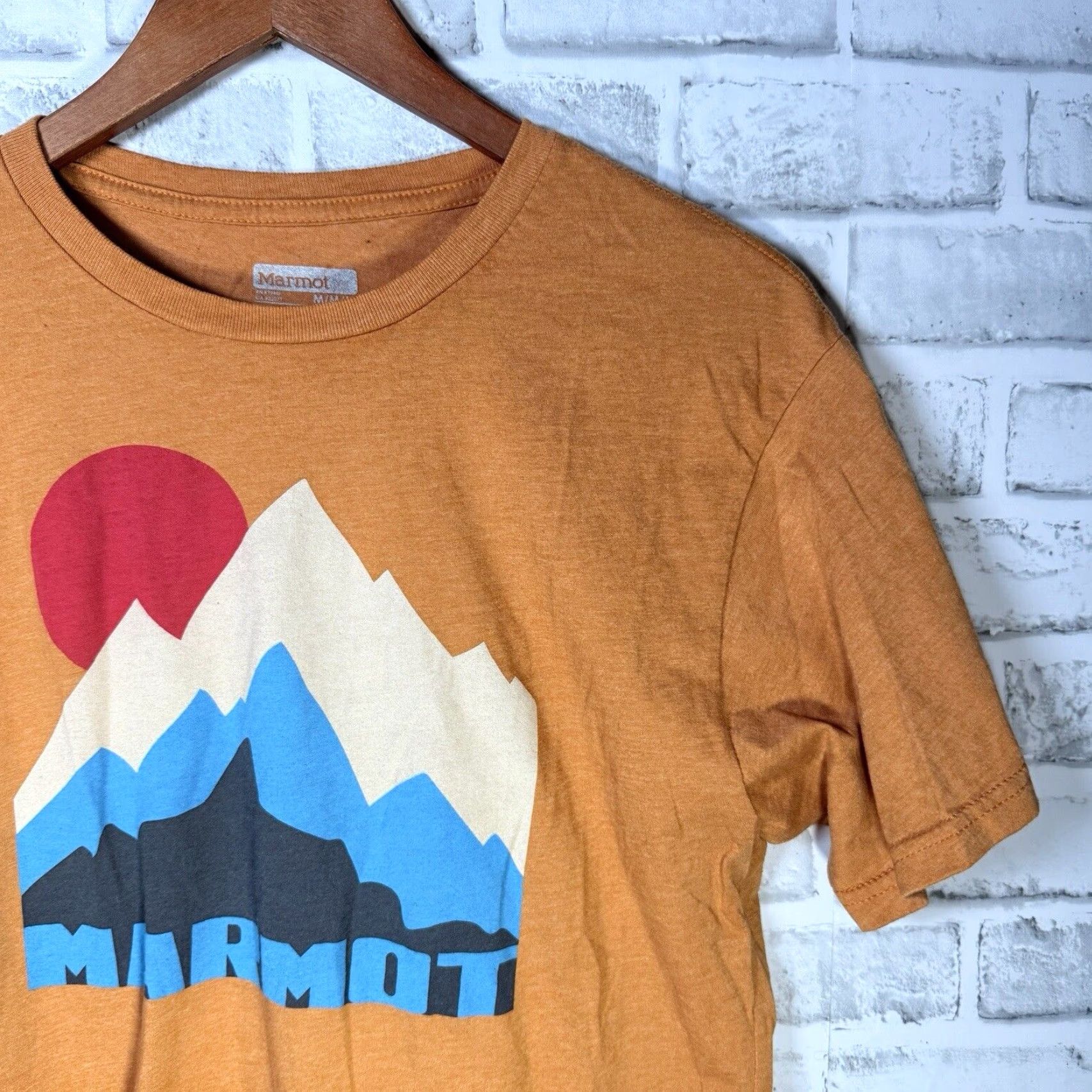 Marmot Marmot Mountain Graphic T-Shirt Mens Orange Medium Size US M / EU 48-50 / 2 - 2 Thumbnail
