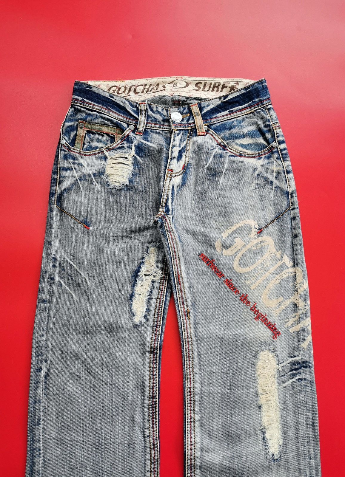 Gotcha Vintage Gotcha Surf Print Distressed Jeans Size US 30 / EU 46 - 3 Thumbnail
