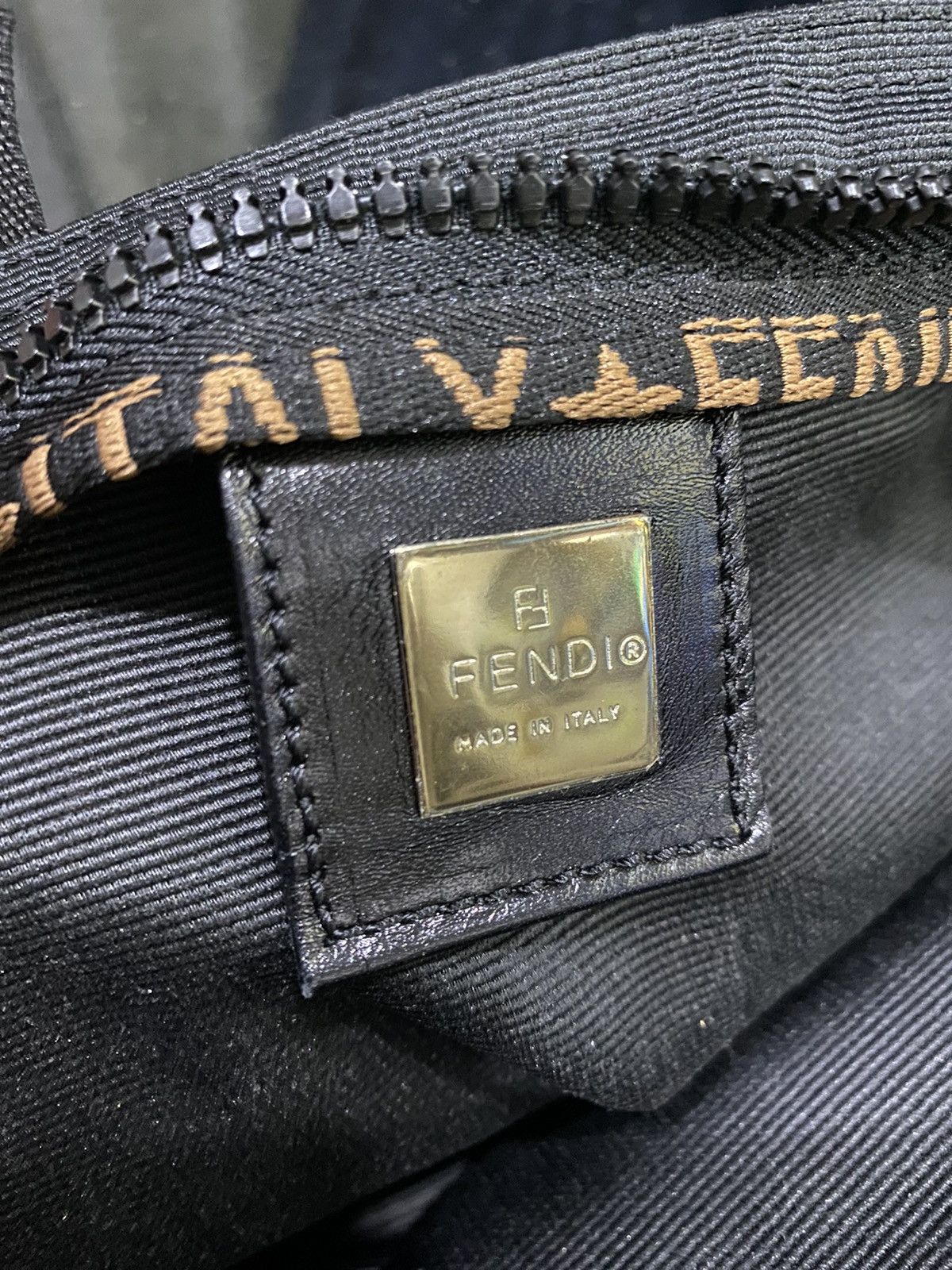 Fendi Fendi Zucca Pattern Handbag Size ONE SIZE - 11 Thumbnail
