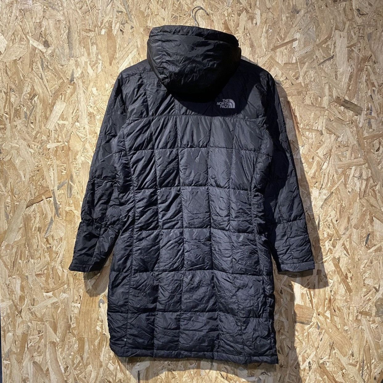 The North Face THE NORTH FACE Down Jacket XS Fit S Black Size S / US 4 / IT 40 - 2 Thumbnail