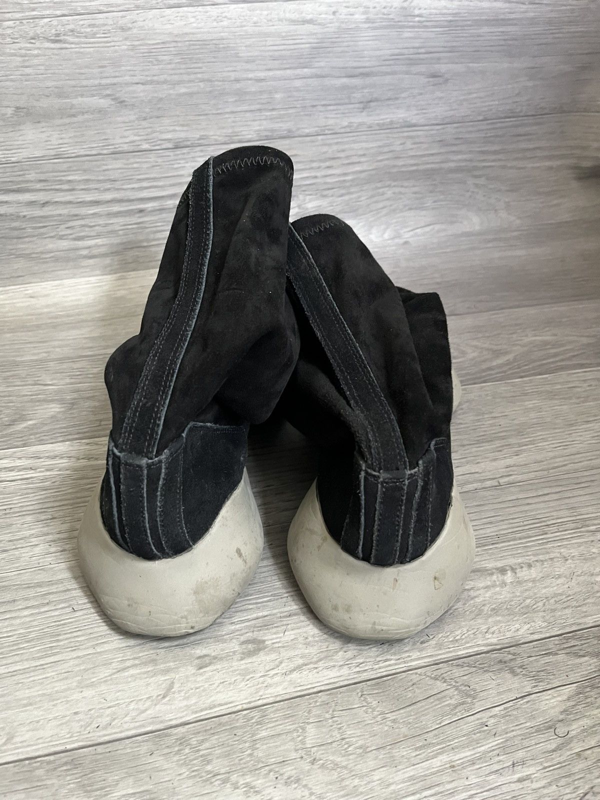 Rick Owens Rick owens x adidas runner strech black suedesneakers sz 40 Size US 7 / EU 40 - 4 Thumbnail