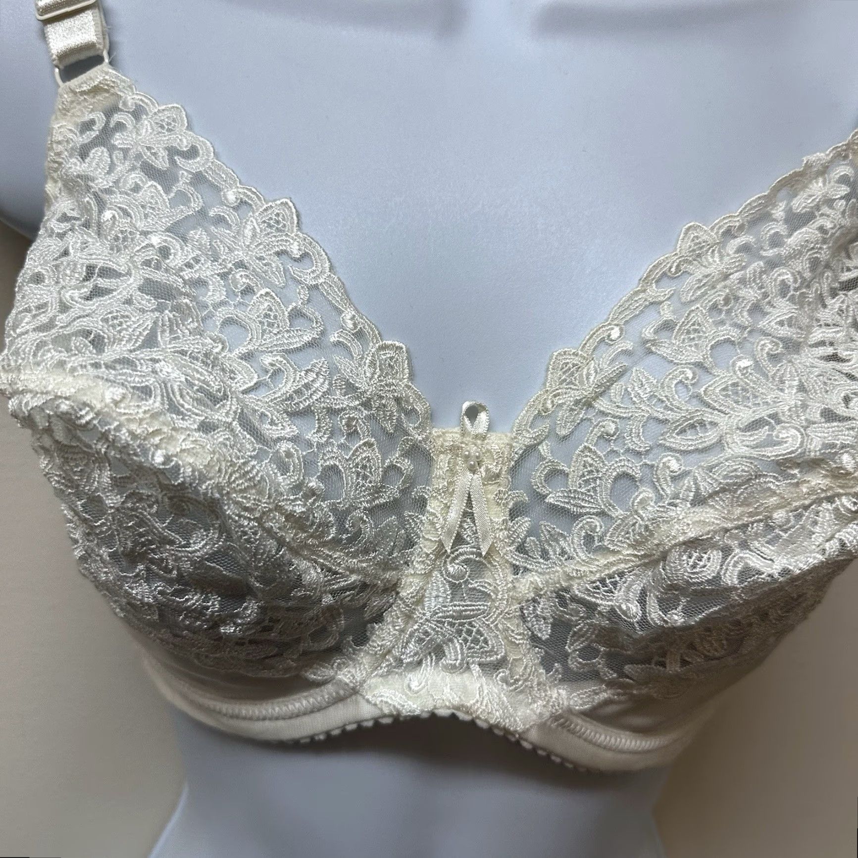 Vintage VINTAGE Wacoal Sheer Lace Nylon Bullet Bra 34DD NEW NOS Size ONE SIZE - 3 Thumbnail