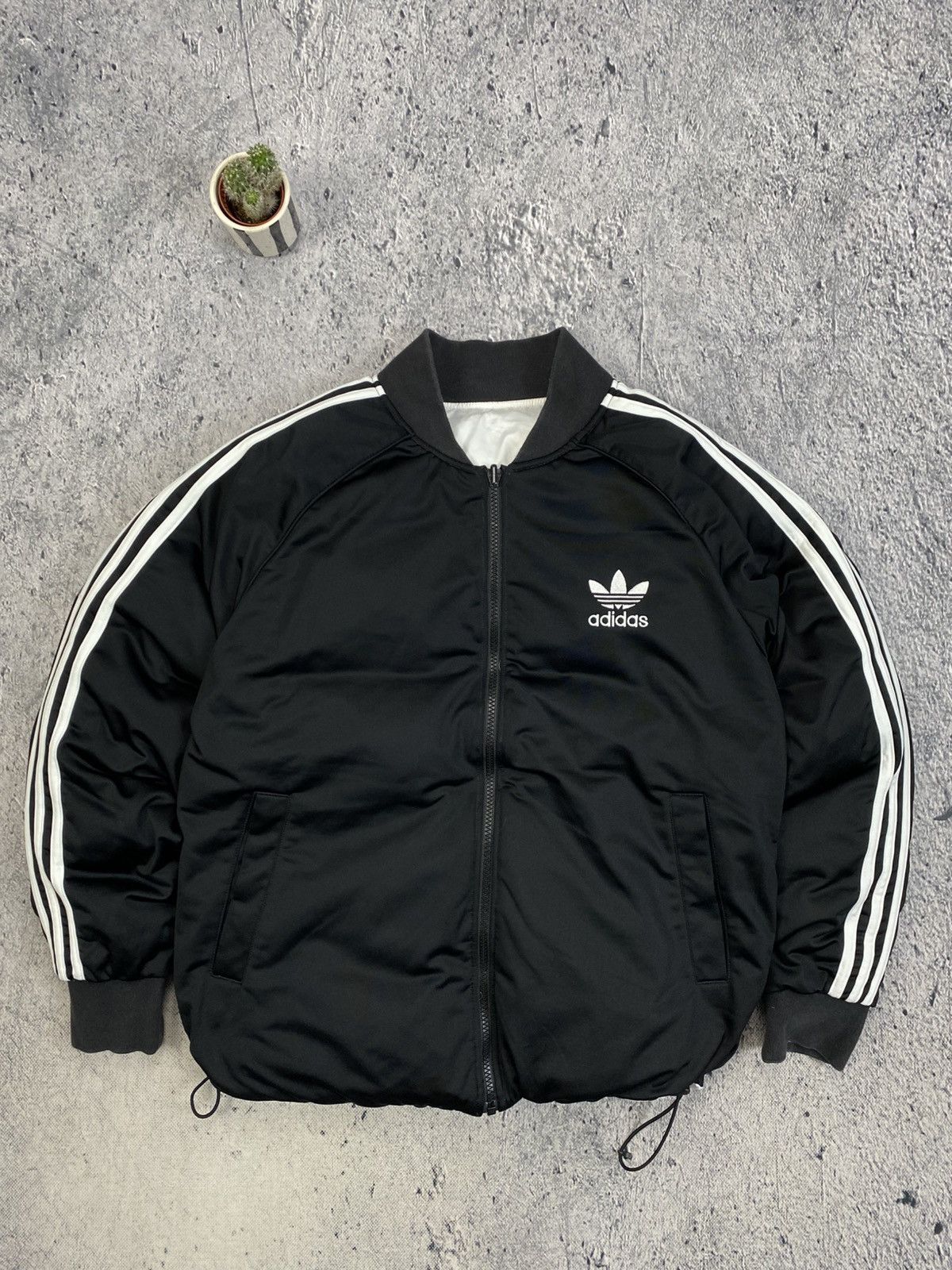 Adidas Puffer Jacket Vintage Y2K