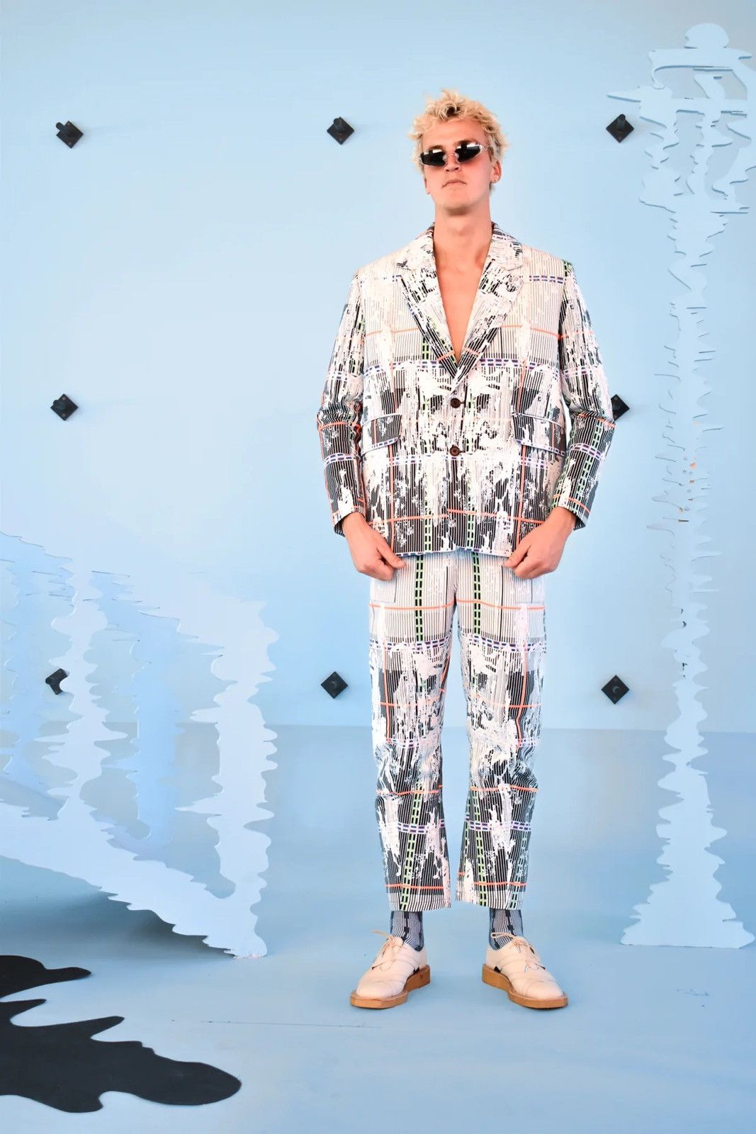 Henrik Vibskov !DS! FW22 Henrik Vibskov Razor Splash Fusion Casual Pants Size US 32 / EU 48 - 2 Thumbnail