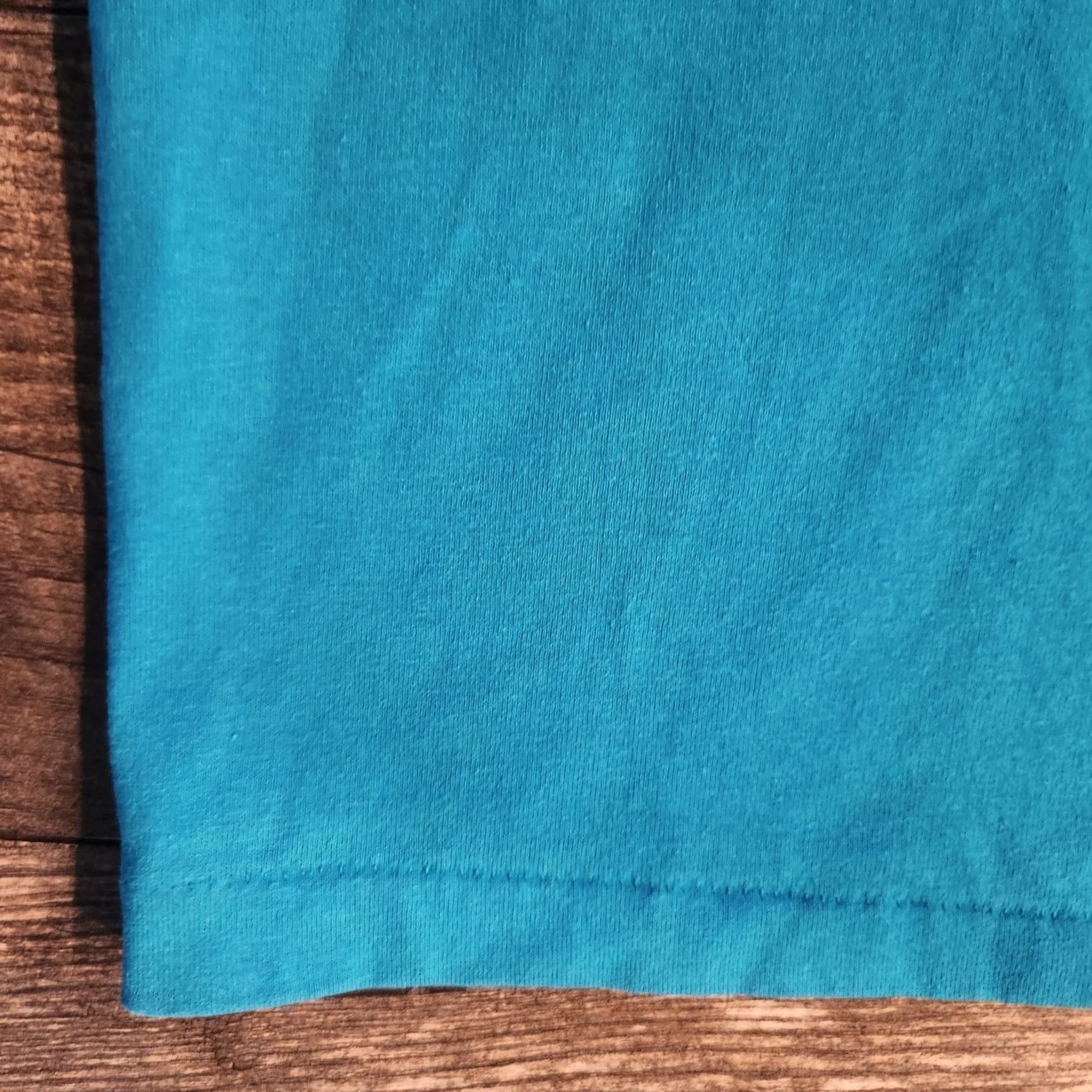 Hanes VINTAGE Hanes Heavyweight 50/50 T-Shirt Tee Teal Blue Medium Single Stitch Shirt Adult M Blue 90s USA Mens Womens Size US M / EU 48-50 / 2 - 3 Thumbnail