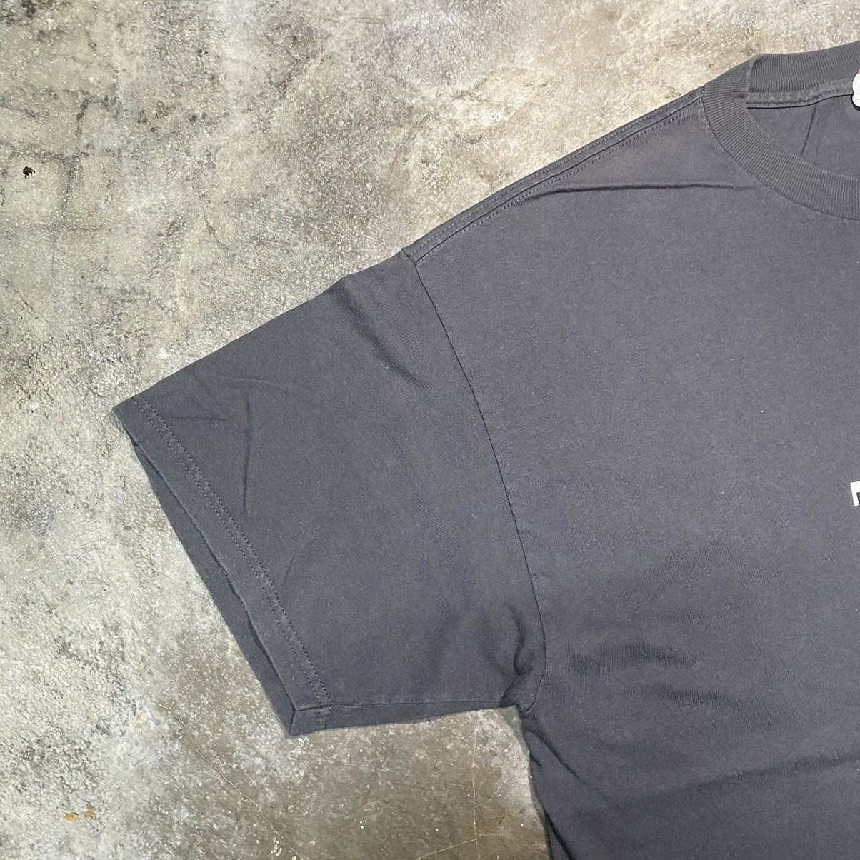 Band Tees × Vintage Vintage y2k Carrie Underwood Play On Tour T Shirt Size US XL / EU 56 / 4 - 6 Thumbnail