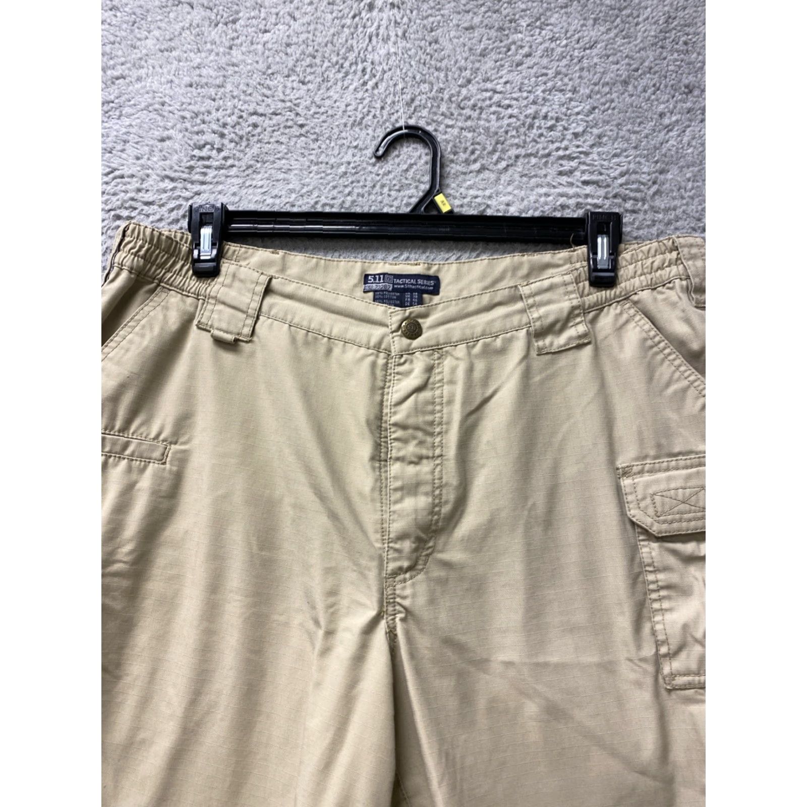 Vintage 5.11 Tactical Shorts Mens 38 Tan Cargo Performance Outdoors Utility /130-7 Short Size US 38 / EU 54 - 2 Thumbnail