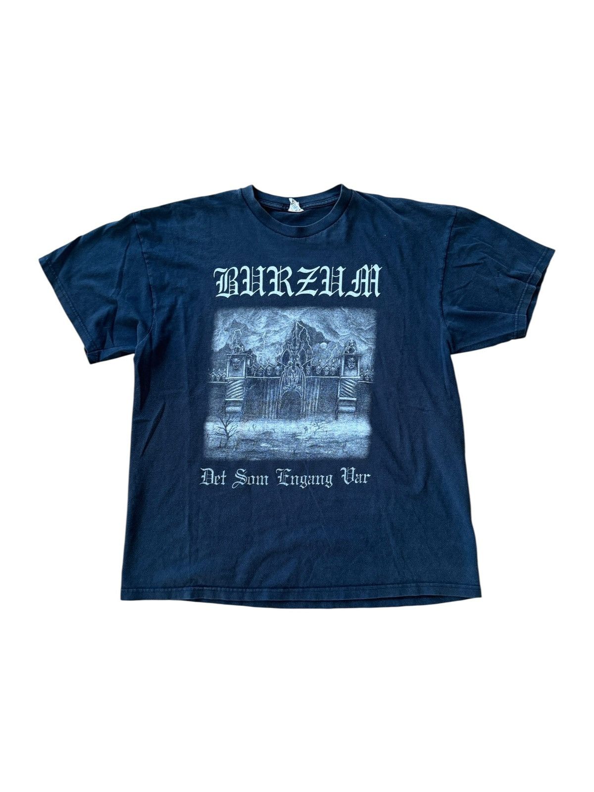 Vintage VINTAGE 00s Y2K BURZUM BLACK METAL VARG VIKERNES BAND TEE Size US L / EU 52-54 / 3 - 8 Thumbnail