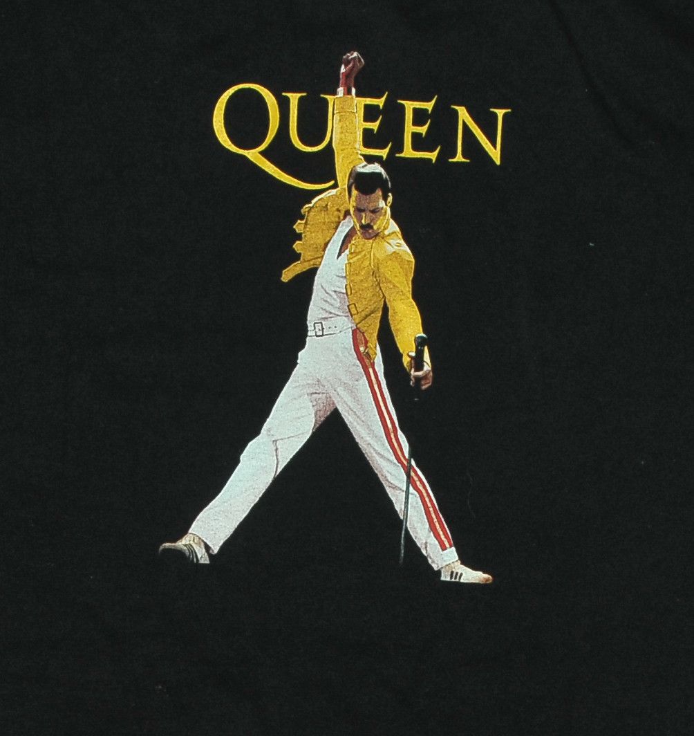 Vintage Vintage Queen Band T-shirt Size US L / EU 52-54 / 3 - 4 Thumbnail