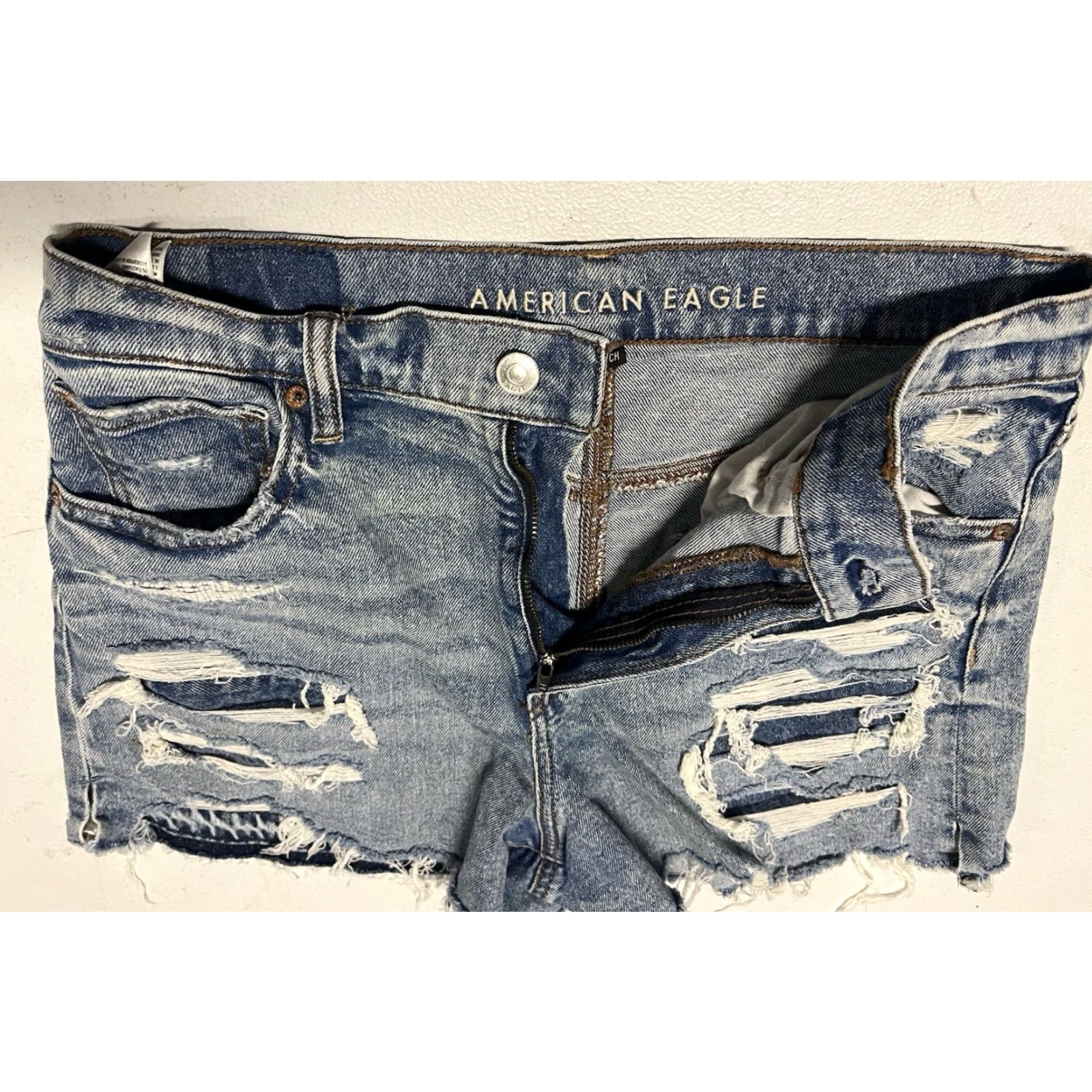 American Eagle Outfitters American Eagle Shorts Women’s Regular Size 8 Blue Denim Boyfriend High Rise 5-Pocket Stretch Vintage: No Size 30" / US 8 / IT 44 - 6 Thumbnail