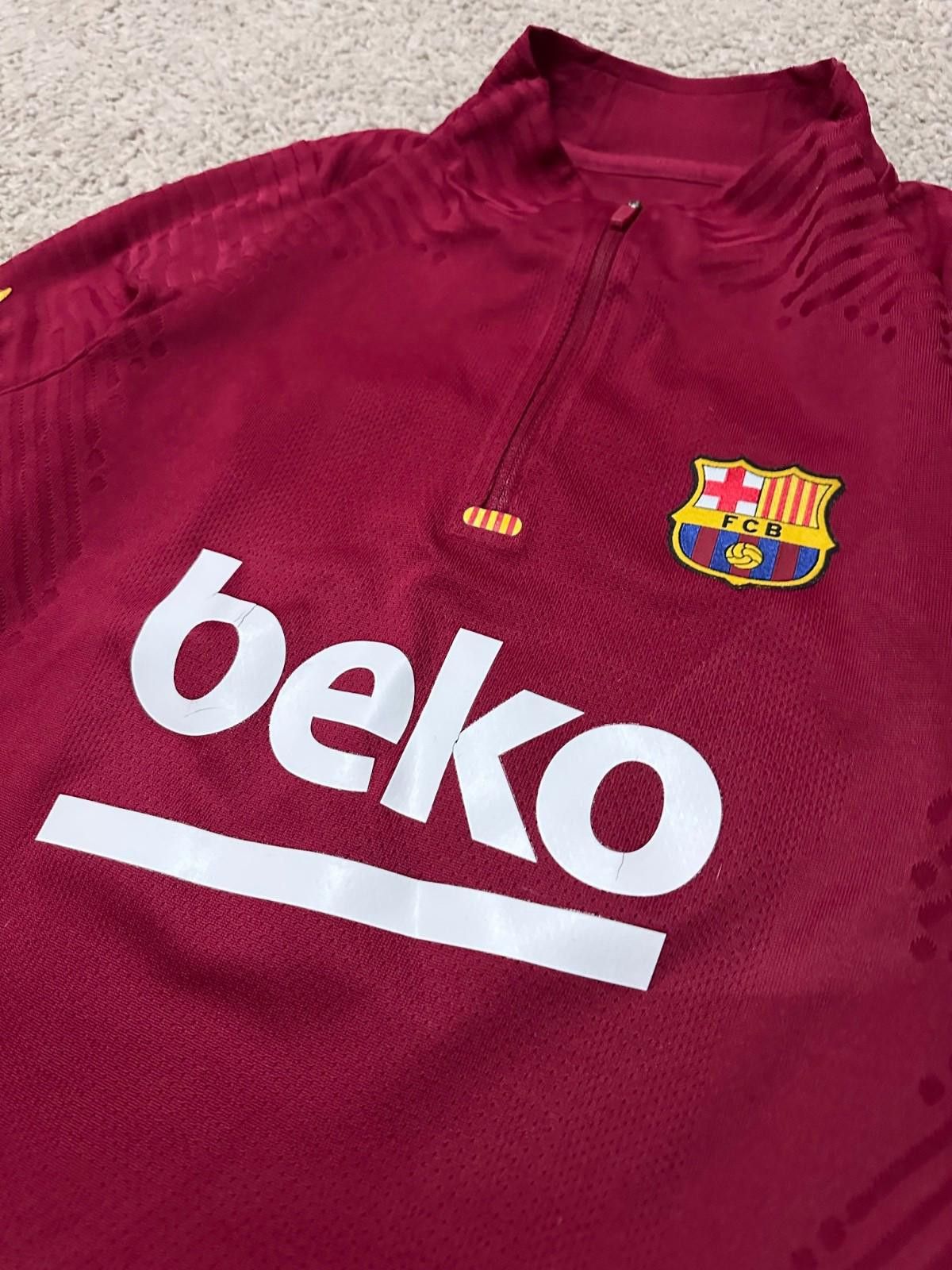 Nike BARCELONA NIKE 2020/2021 FOOTBALL SOCCER TRAINING TRACK TOP Size US S / EU 44-46 / 1 - 4 Thumbnail