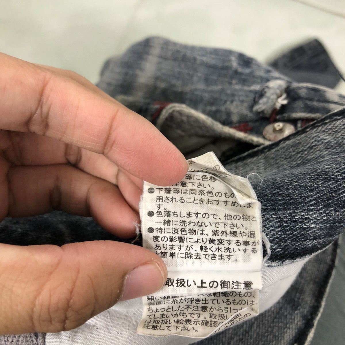Japanese Brand RARE VINTAGE DISTRESSED DENIM JEANS 29125=HOMME ISSEYMIYAKE Size US 30 / EU 46 - 17 Thumbnail