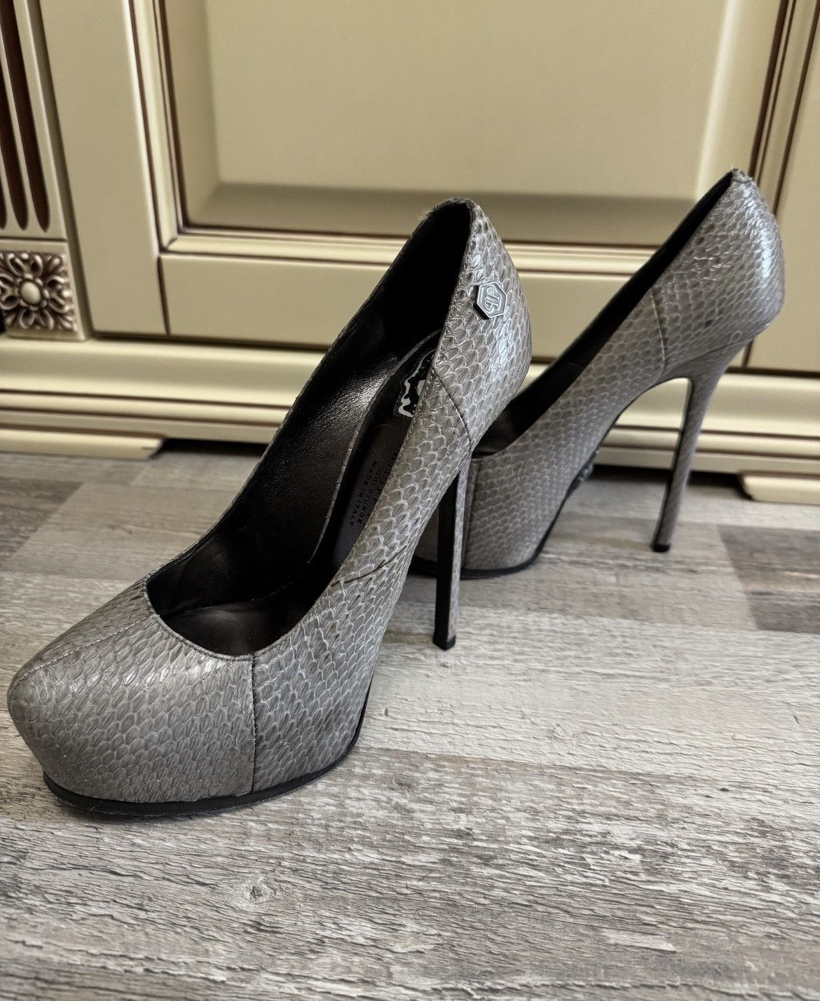 Philipp Plein Philipp Plein heels in python leather Size US 8.5 / IT 38.5 - 2 Thumbnail