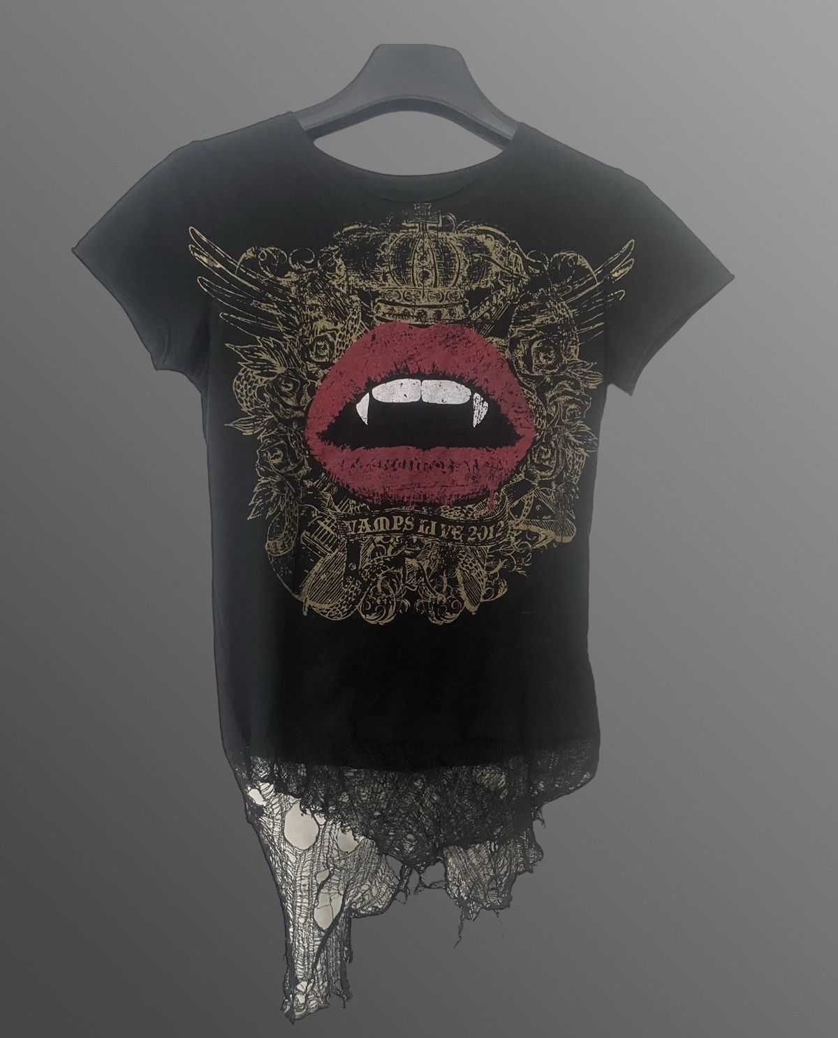 Japanese Brand Japanese Band Vamps 2012 Live Spiderweb t-shirt Size S / US 4 / IT 40 - 1 Thumbnail