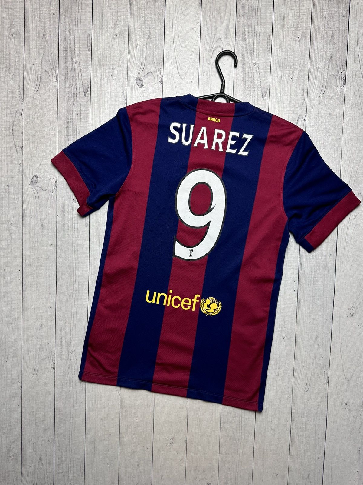 Nike × Vintage Vintage Barcelona Nike Soccer jersey size S 9 Suarez rare Size US S / EU 44-46 / 1 - 1 Thumbnail
