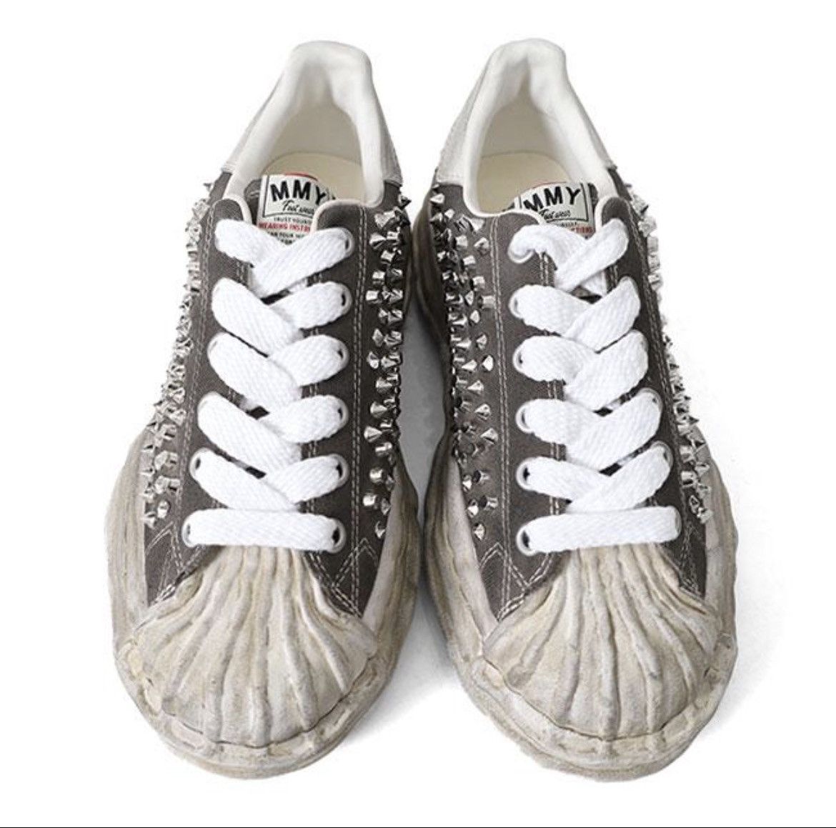 Maison MIHARA YASUHIRO MIHARA YASUHIRO BLAKEY Studs Low-top Sneaker 42 Size US 9 / EU 42 - 2 Thumbnail