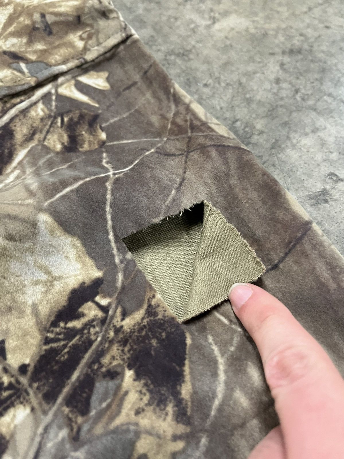 Realtree × Vintage Realtree camo baggy fit cargo pants streetwear hype Size US 38 / EU 54 - 6 Thumbnail