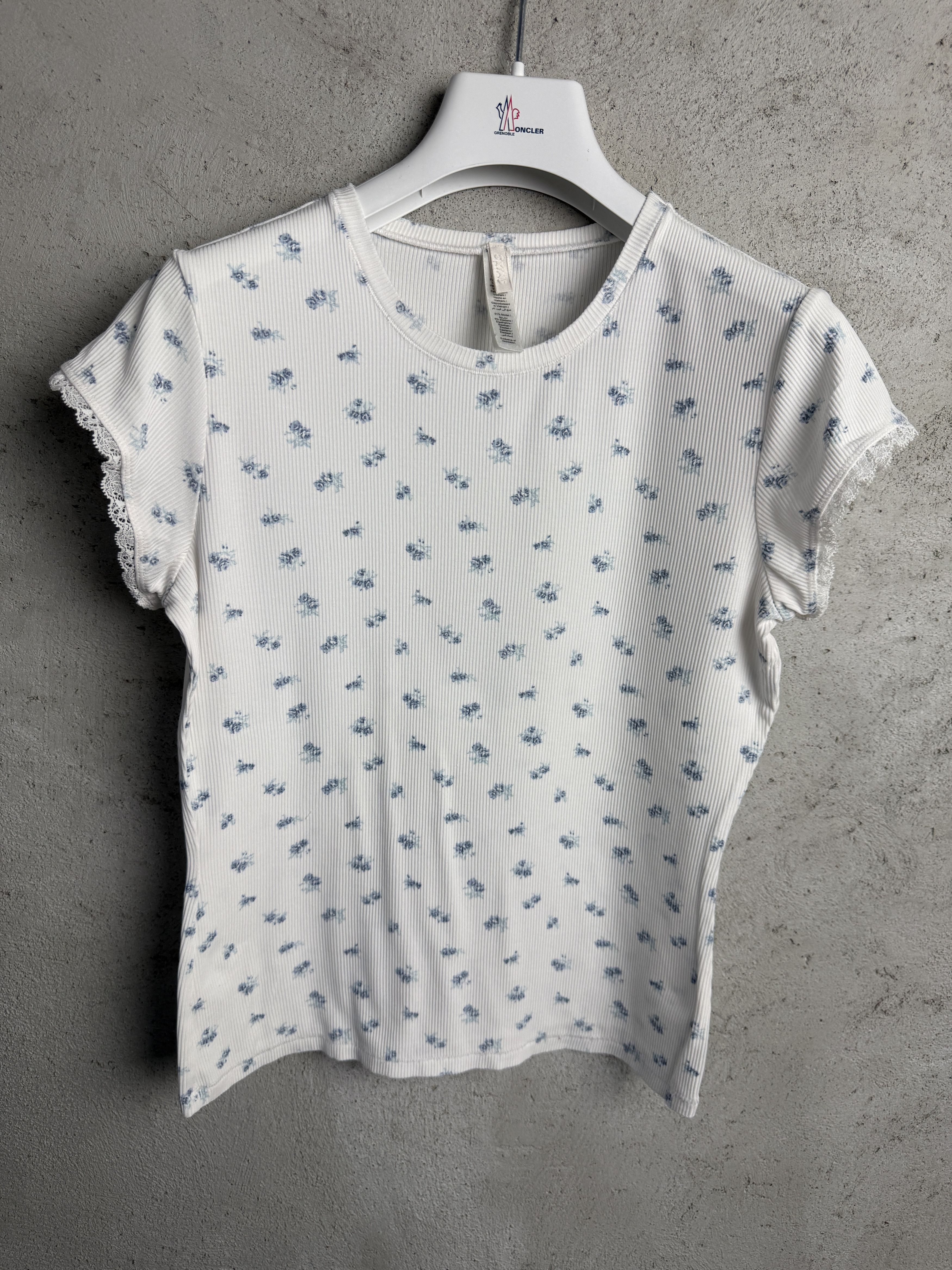 SKIMS Skims Soft Lunge Lace floral t-shirt tee Size L / US 10 / IT 46 - 1 Thumbnail