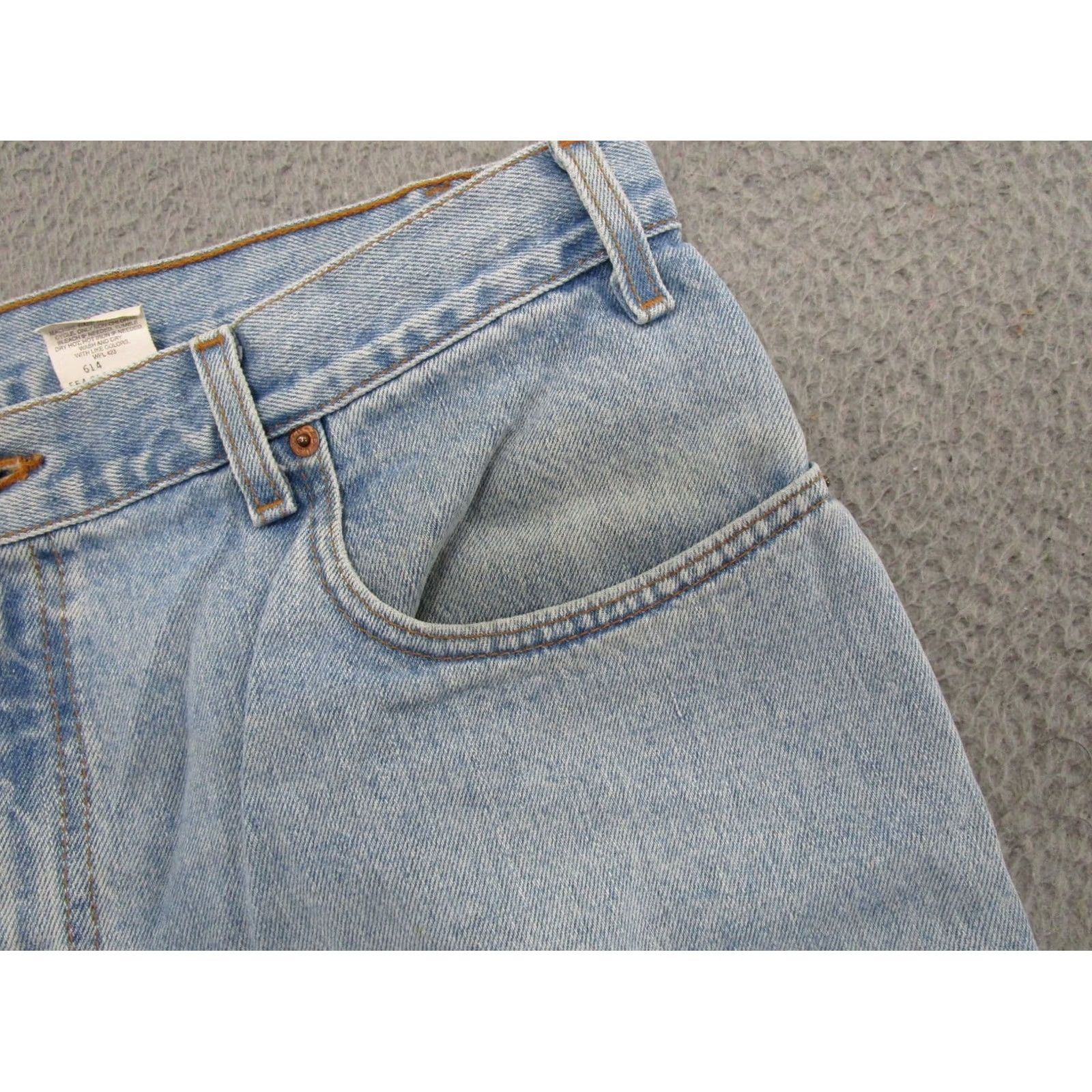 Levi's Vtg Levi’s 560 Denim Shorts Men’s 38 Loose Fit USA 90s Skater Bermuda Shorts Levi's Mens Regular Blue 5-Pocket Size US 38 / EU 54 - 3 Thumbnail