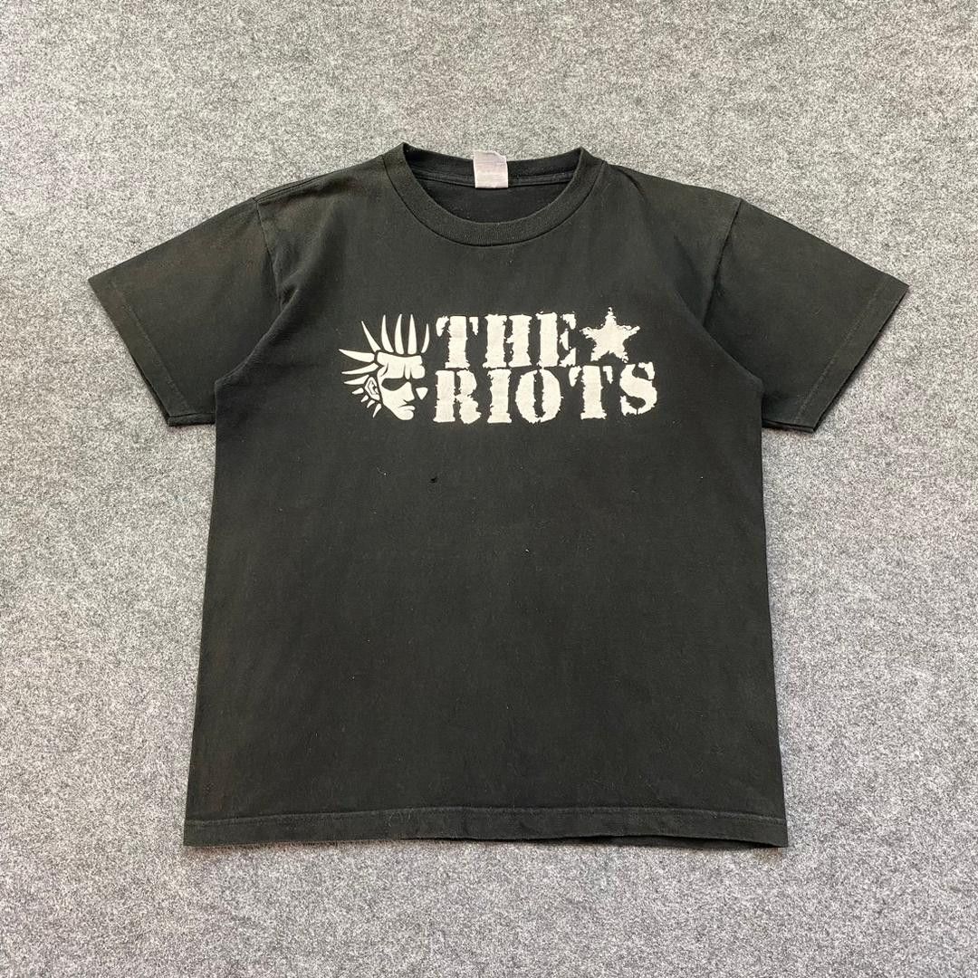 Band Tees Vintage The Riots Punk Tshirt Size US S / EU 44-46 / 1 - 1 Thumbnail