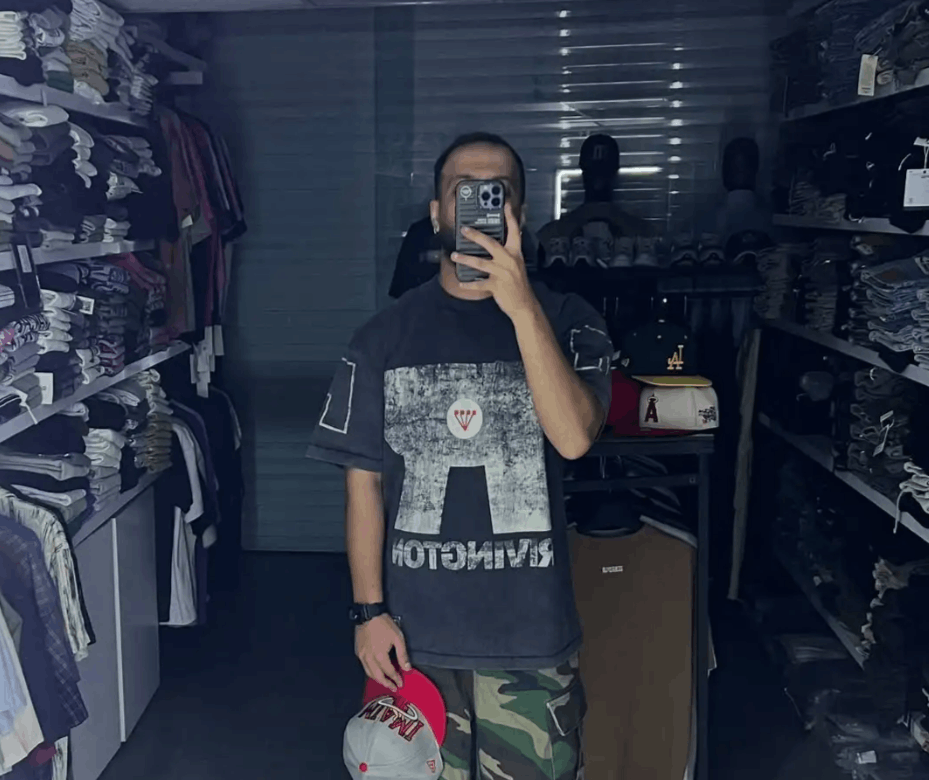 Vision Streetwear Y2K oversized letter print short-sleeved Size US S / EU 44-46 / 1 - 5 Thumbnail