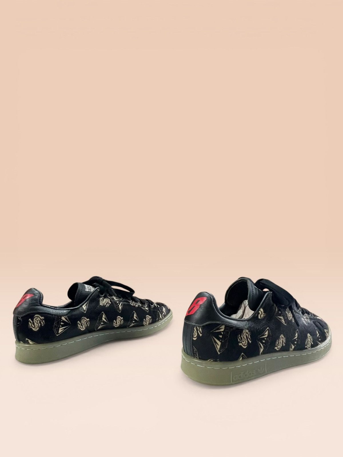 Adidas × Pharrell Adidas Originals x Pharrell x BBC "Pony Hair" Stan Smith Size US 6 / EU 39 - 5 Thumbnail