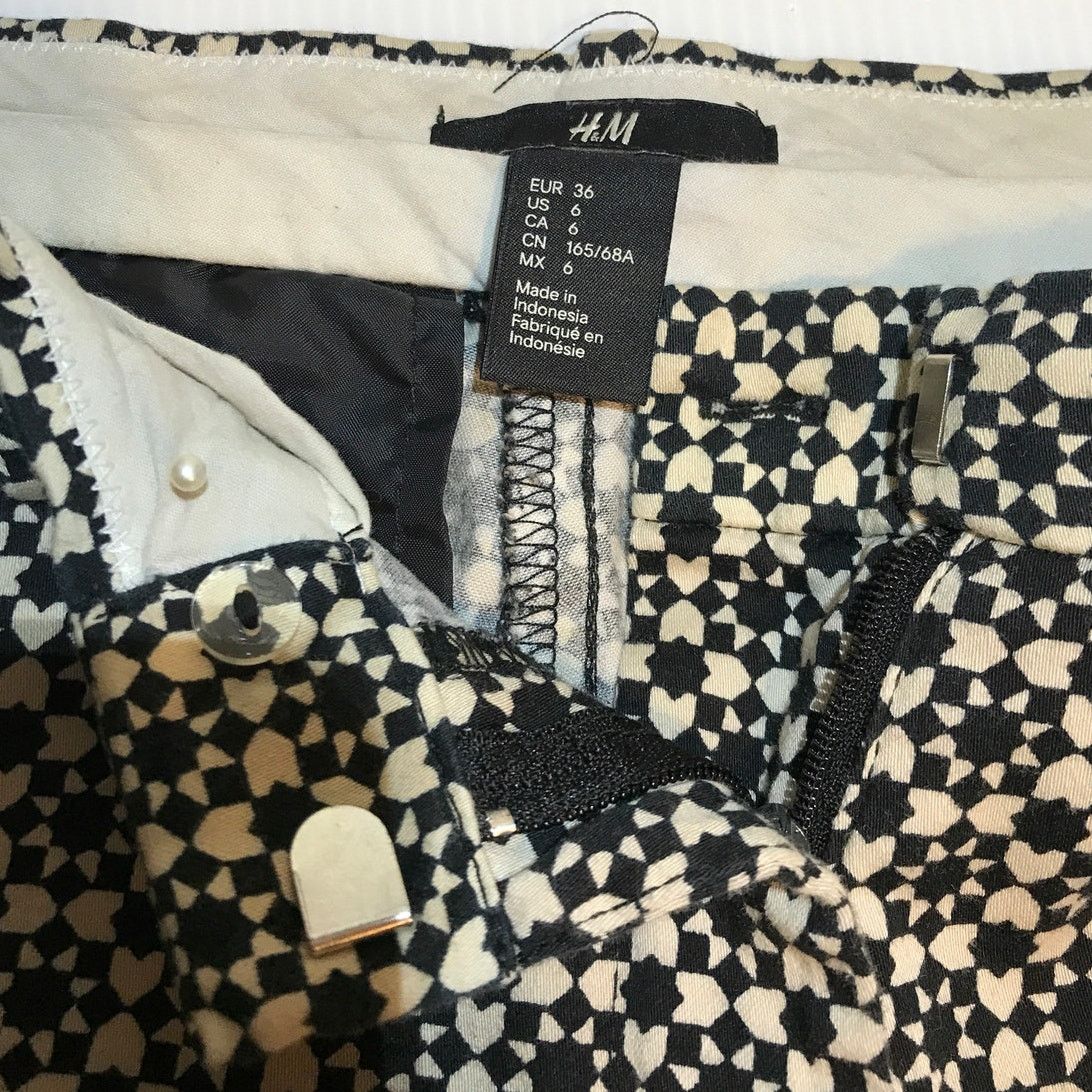 H&M H&M Retro Geo Print Mid Rise Stretch Slim Tapered Pants 6 Size 28" / US 6 / IT 42 - 6 Thumbnail
