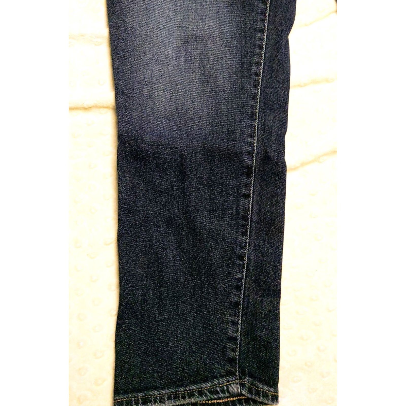 Vintage Knox Rose Women's Capris Jeans Size 8 Embroidered Dark Wash Stretch Capris Jeans Blue 5-Pocket Regular Rise Bohemian Rose Aztec Mens Womens Girls Size 30" / US 8 / IT 44 - 3 Thumbnail