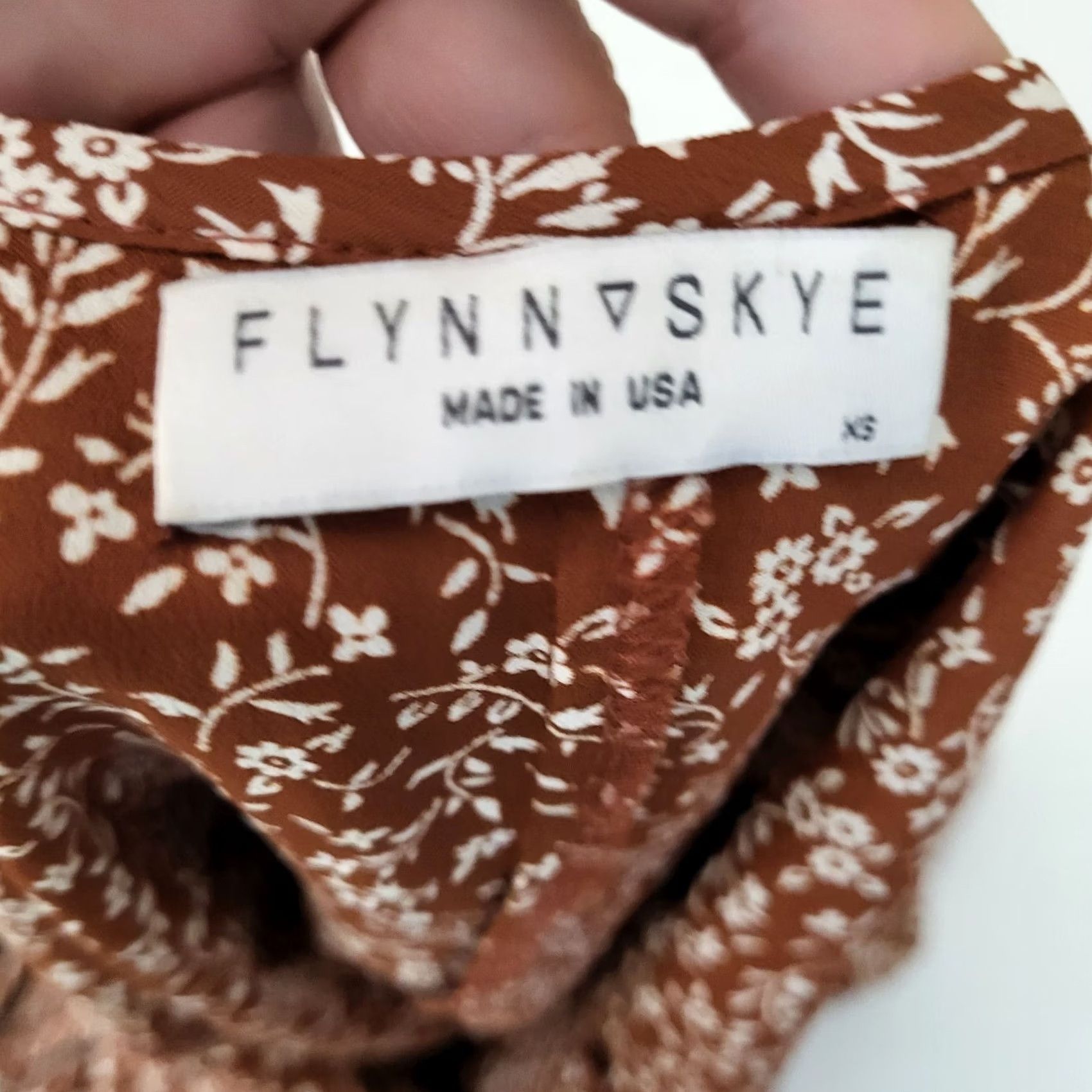 Vintage Flynn Skye Maxi Dress Floral Sleeveless V-Neck XS White Brown Women’s Size XS Casual Dress Size XS / US 0-2 / IT 36-38 - 7 Thumbnail
