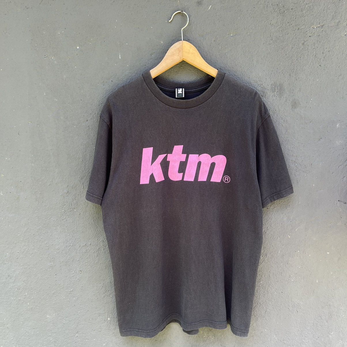 Japanese Brand Thrashed Faded Vintage KTM Naked Girl ERD GRUNGE Tee Size US XL / EU 56 / 4 - 4 Thumbnail