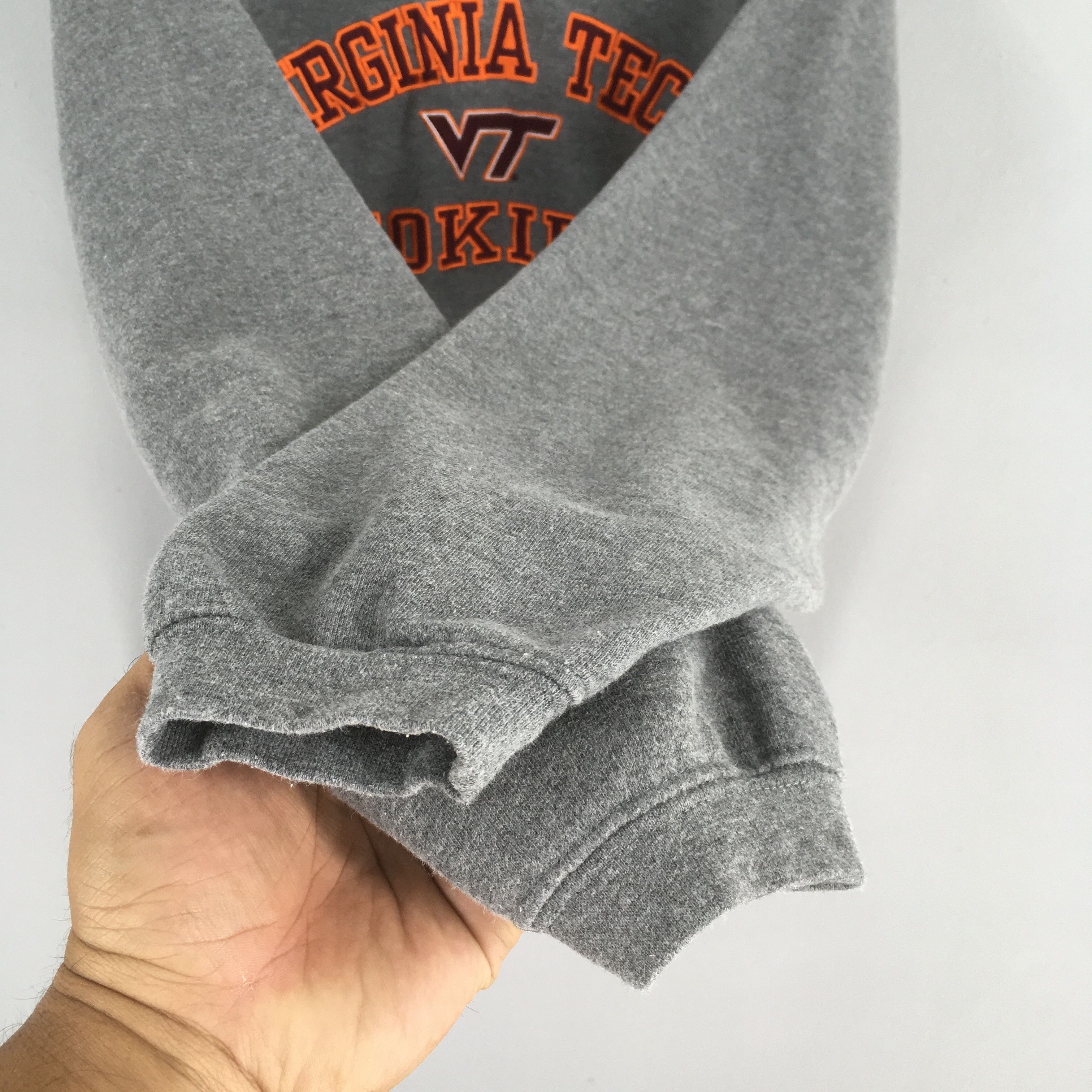 NCAA × Vintage Vintage Virginia Tech Hokies NCAA Sweatshirt Medium Size US M / EU 48-50 / 2 - 4 Thumbnail