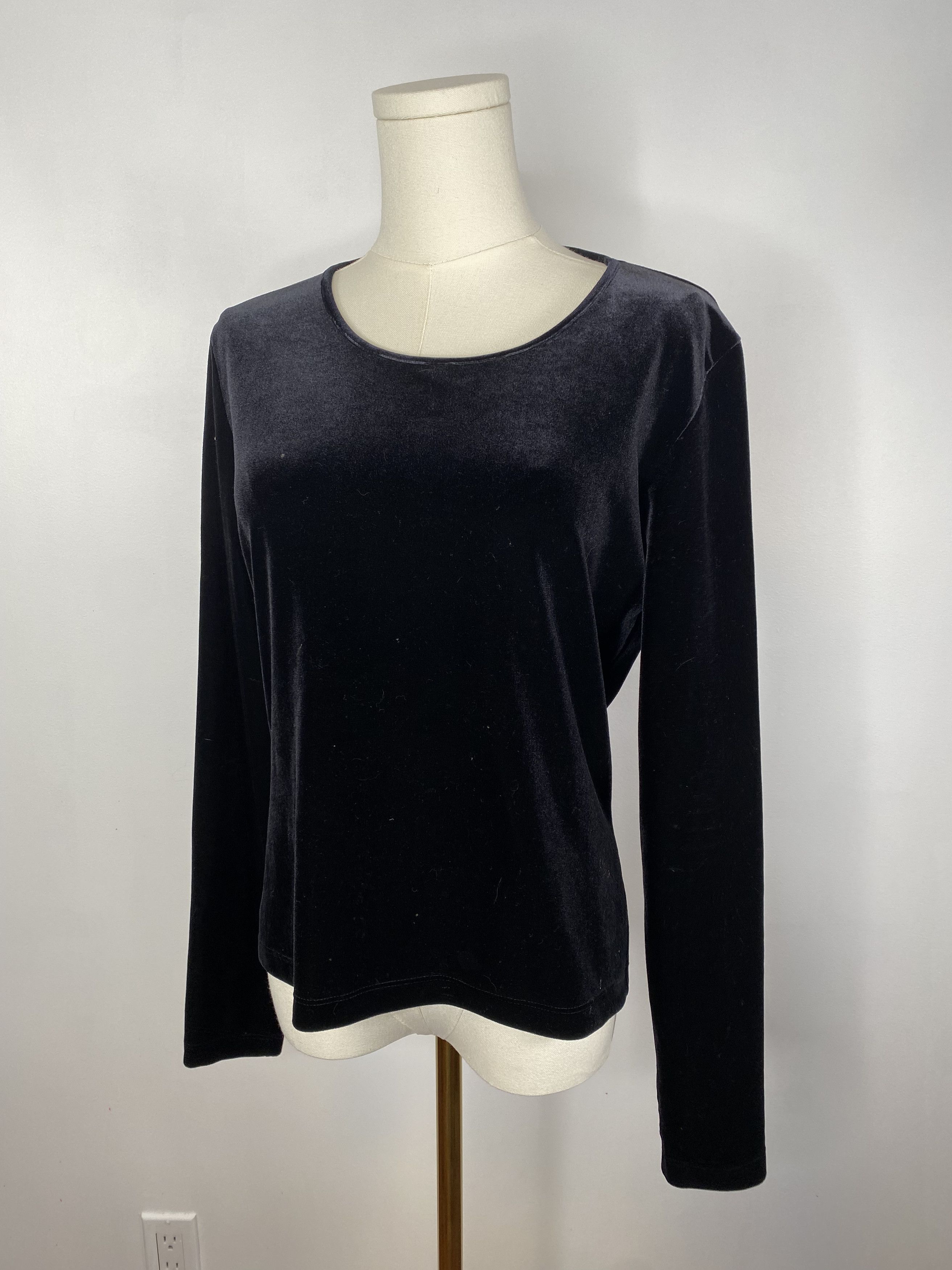 Ann Taylor Black Velvet Long Sleeve Size M / US 6-8 / IT 42-44 - 1 Thumbnail