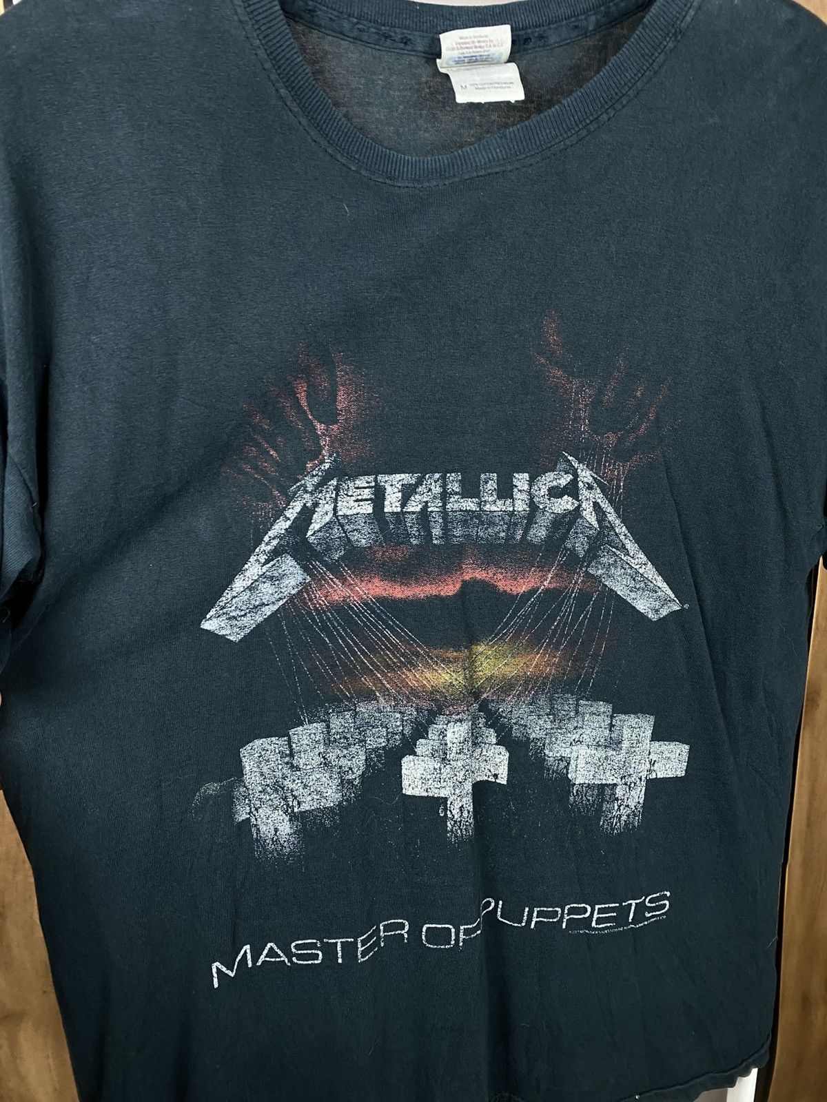 Metallica 💀Vintage 2007 T-Shirt Metallica Master Of Puppets Promo Tee💀 Size US M / EU 48-50 / 2 - 3 Thumbnail